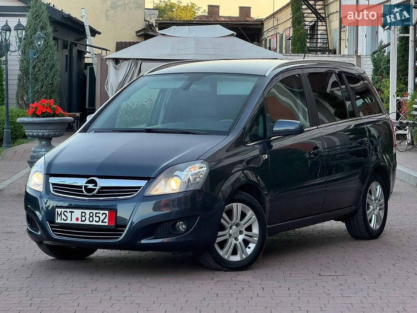 Opel Zafira, 2009