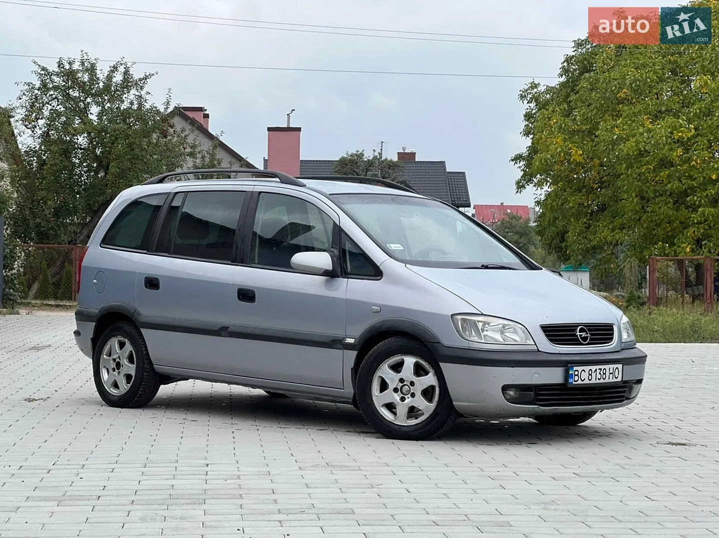 Opel Zafira, 2001