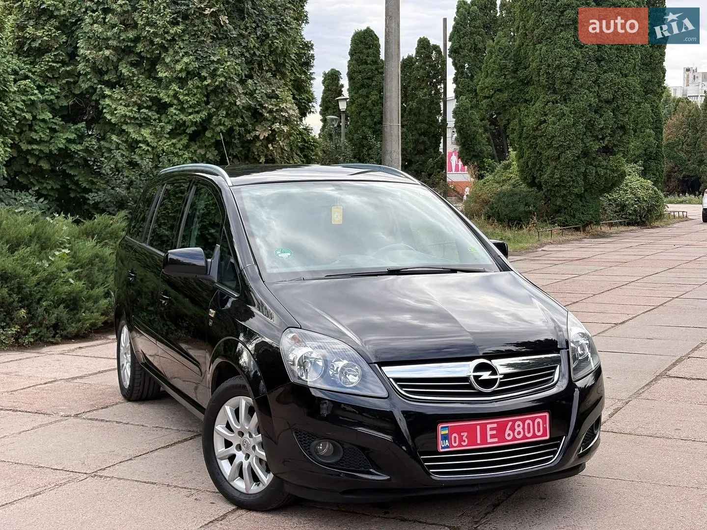 Opel Zafira, 2011