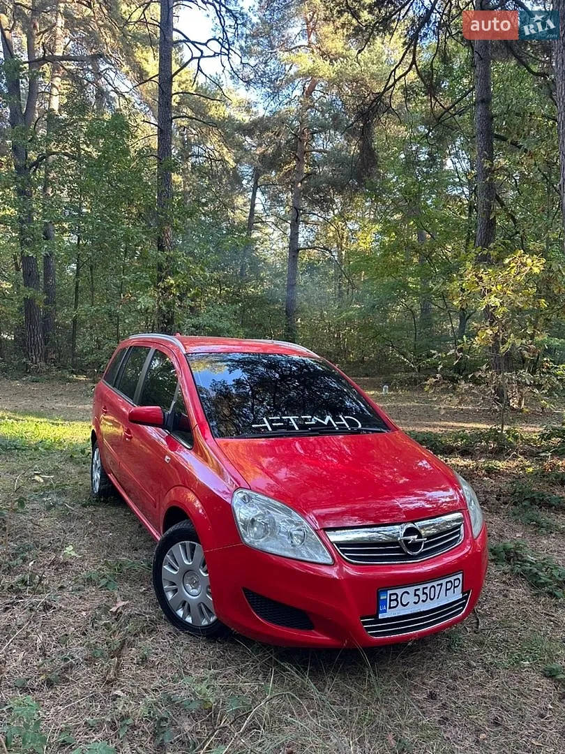 Opel Zafira, 2009