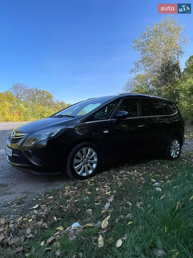 Opel Zafira, 2012
