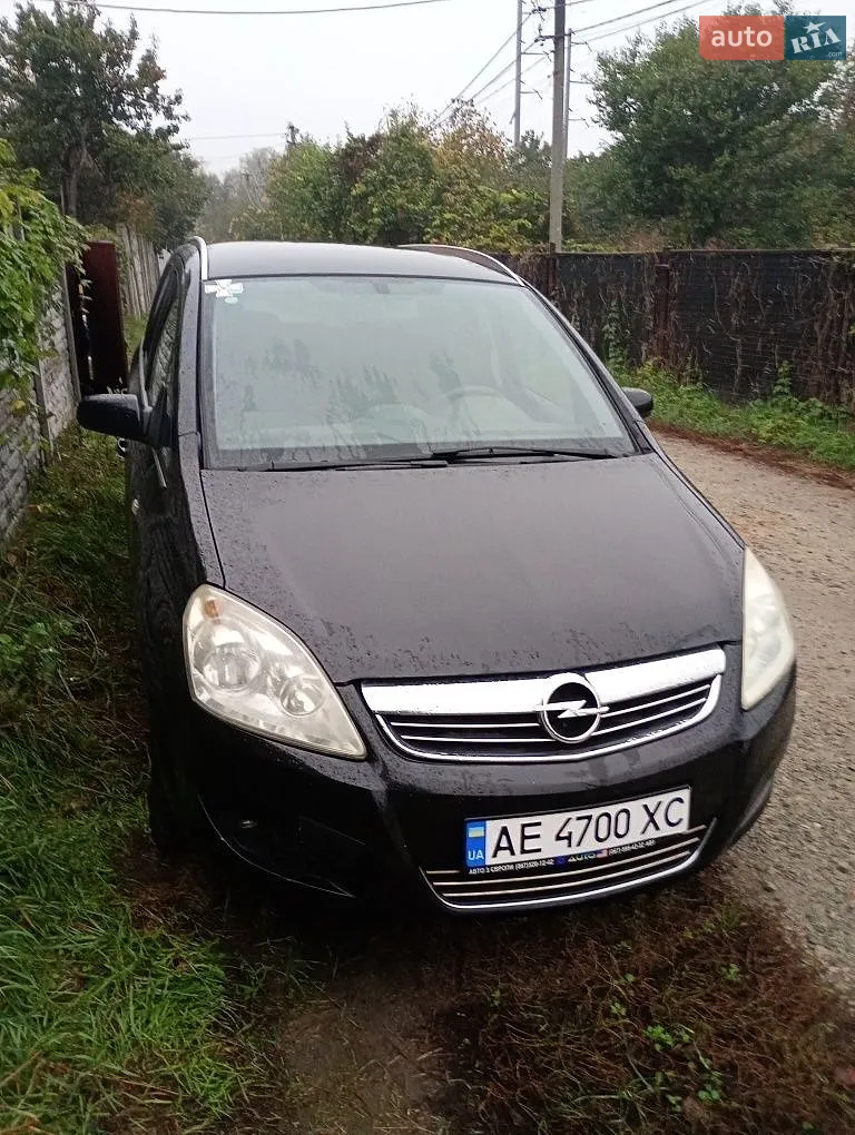 Opel Zafira, 2009
