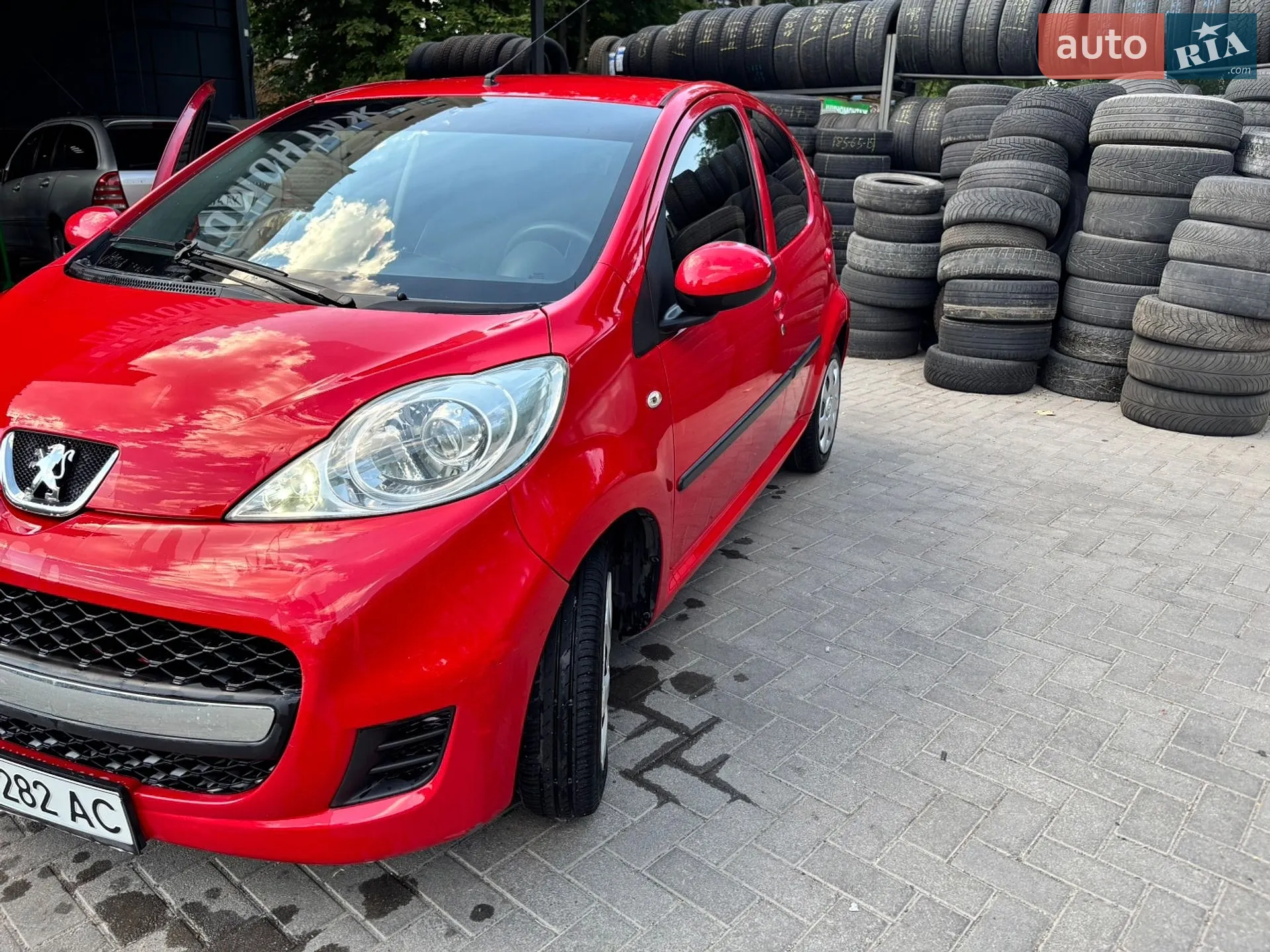 Peugeot 107, 2011