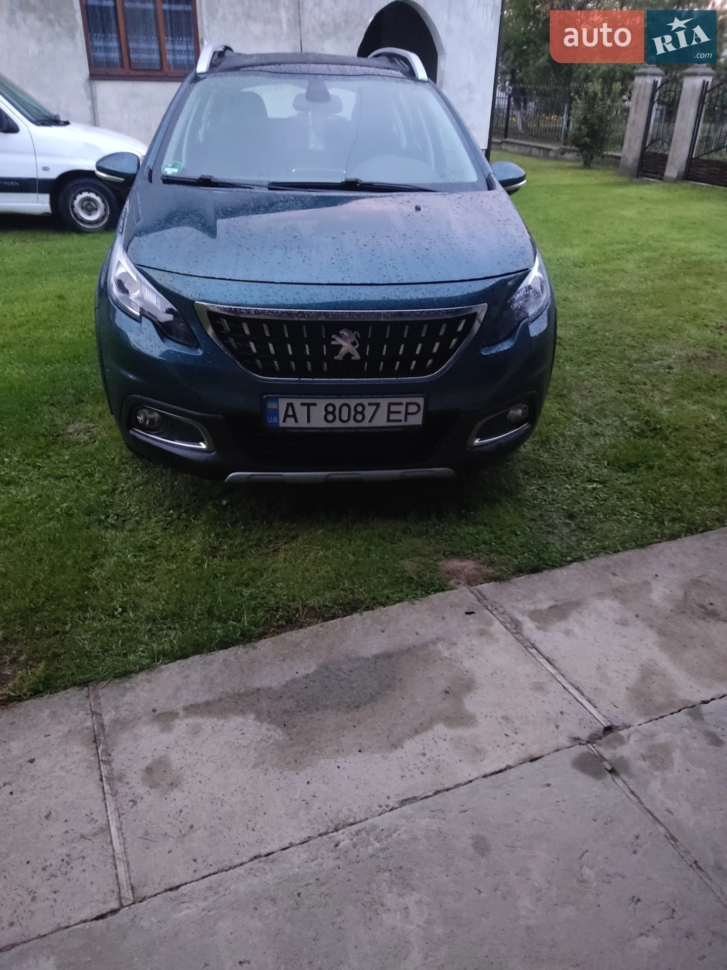 Peugeot 2008, 2017