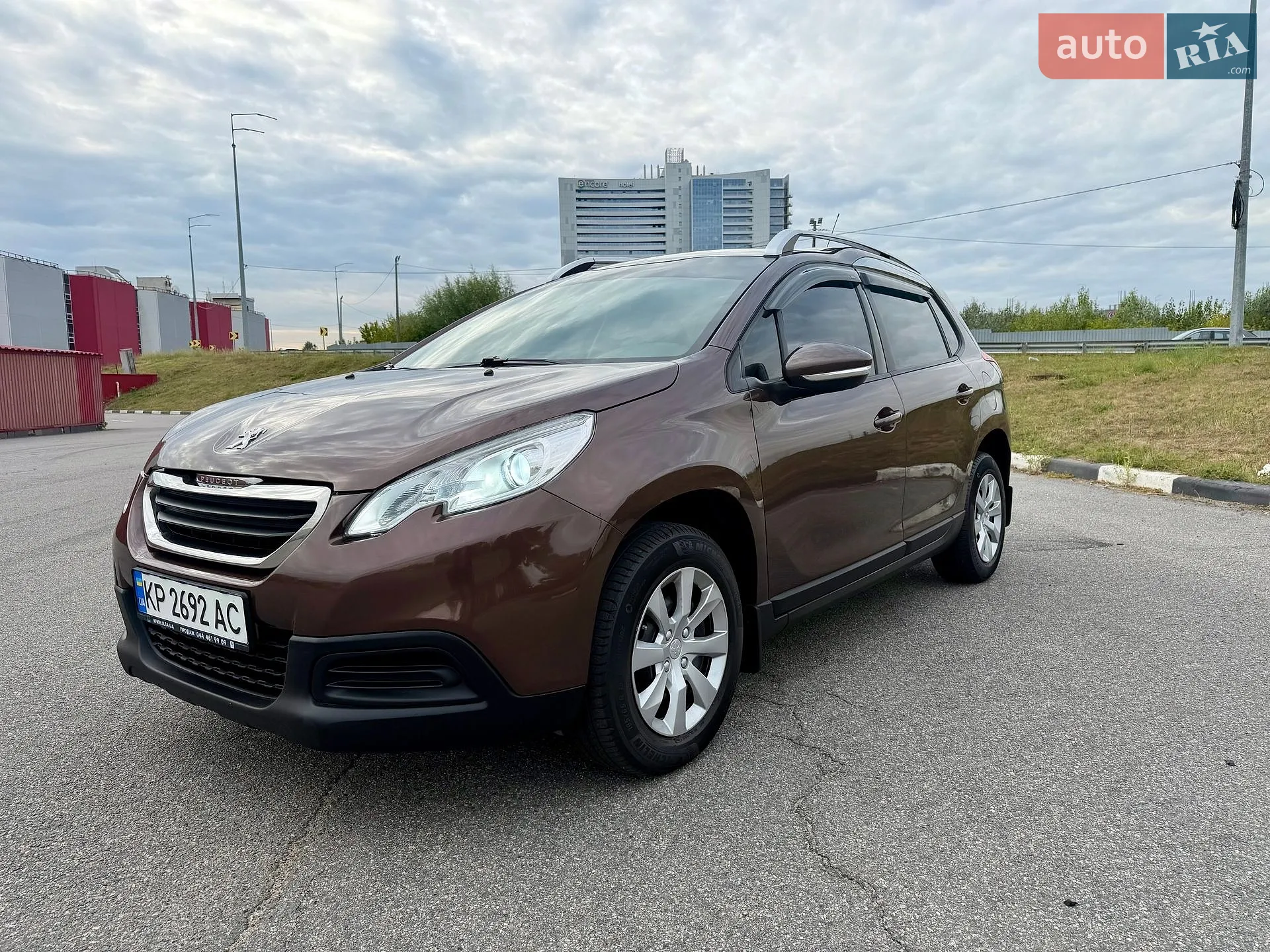 Peugeot 2008, 2013