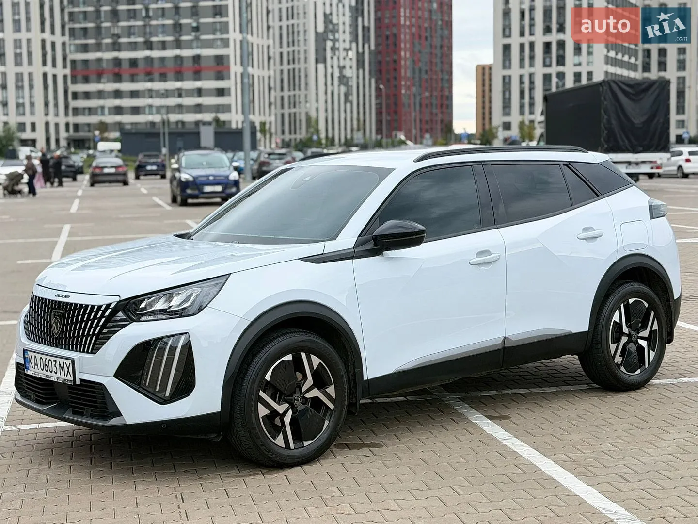 Peugeot 2008, 2023