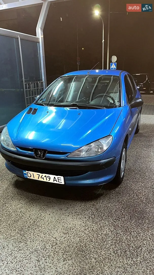 Peugeot 206, 2002