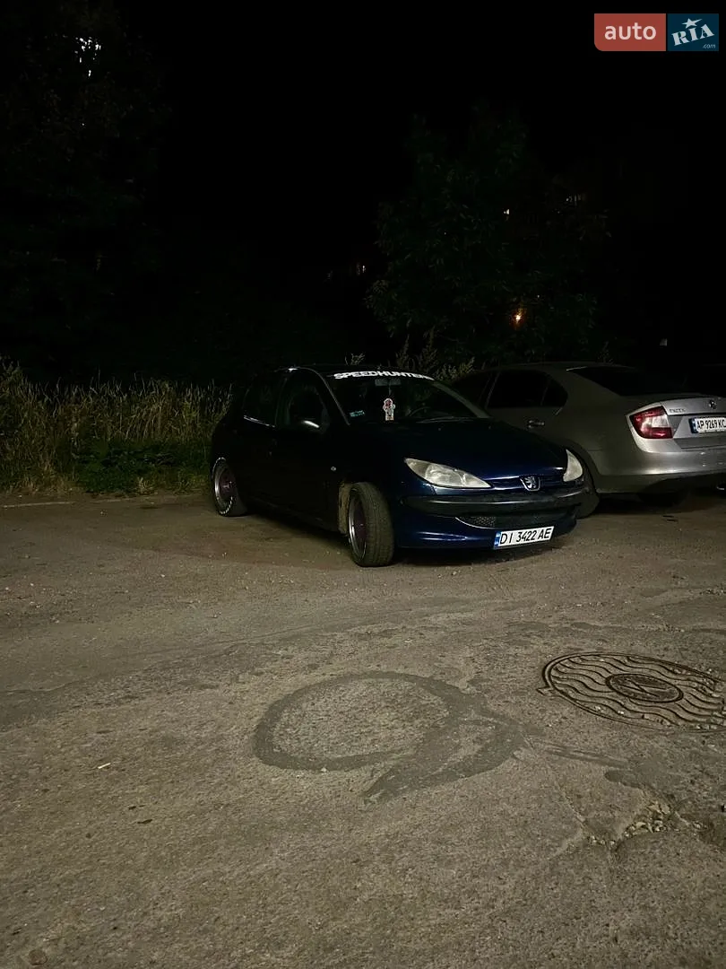 Peugeot 206, 2003