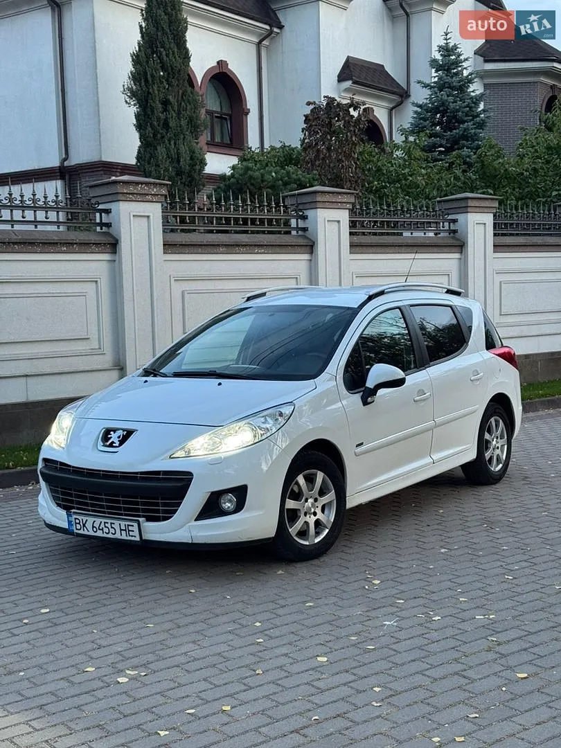 Peugeot 207, 2011