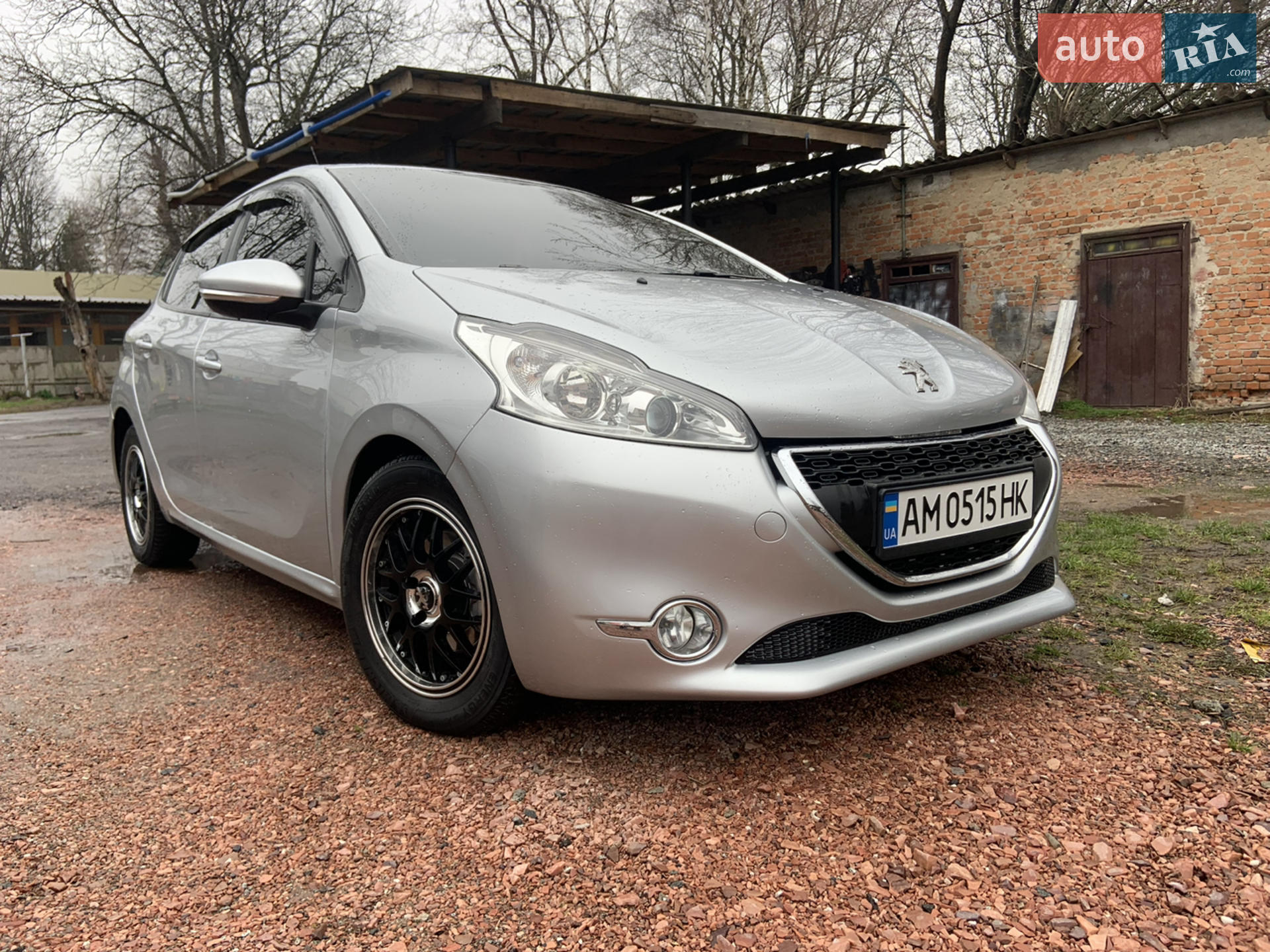 Peugeot 208, 2013