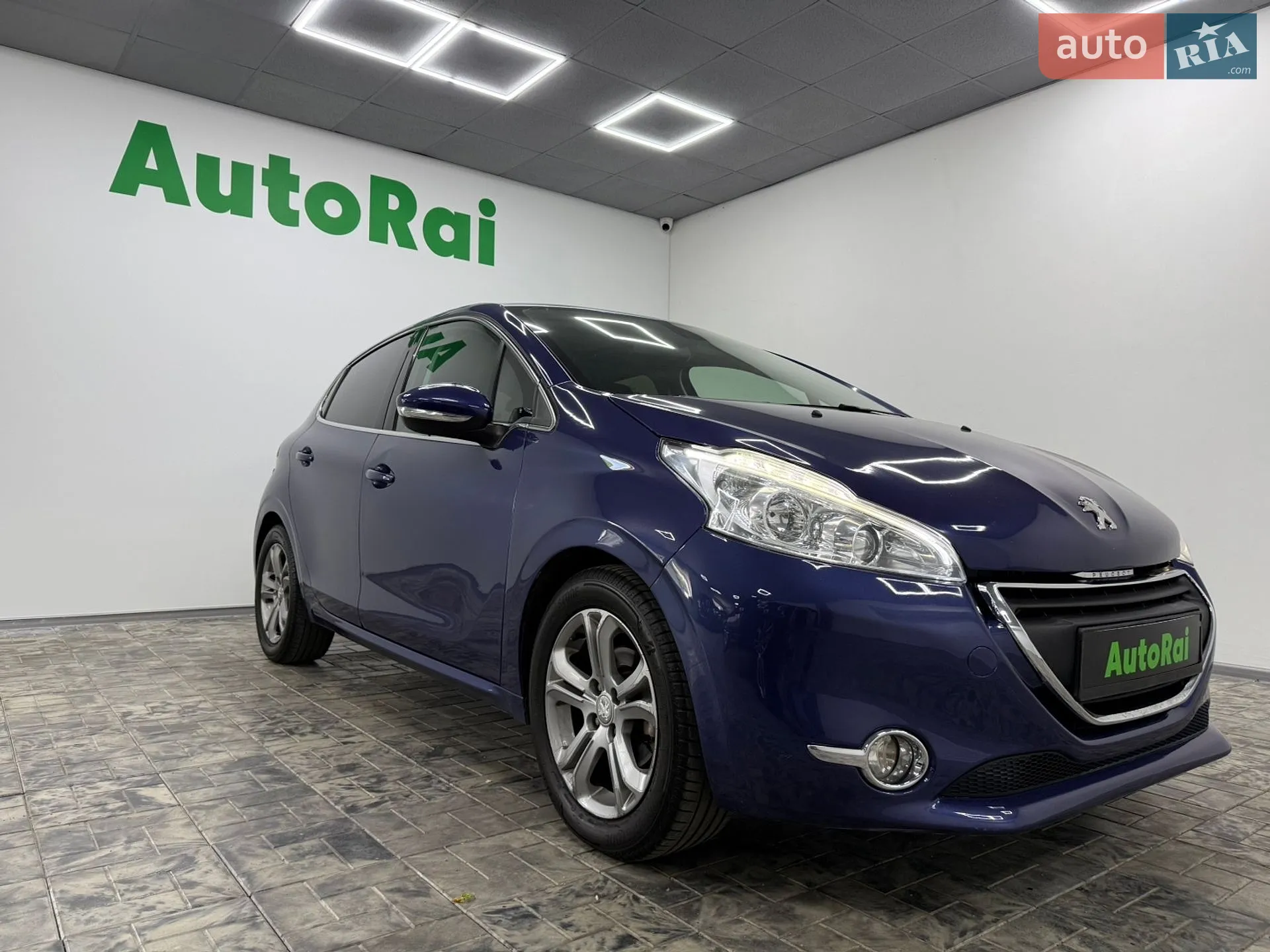 Peugeot 208, 2014