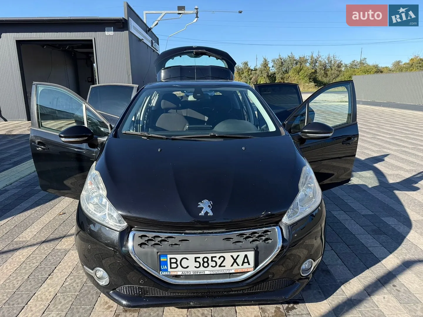 Peugeot 208, 2013
