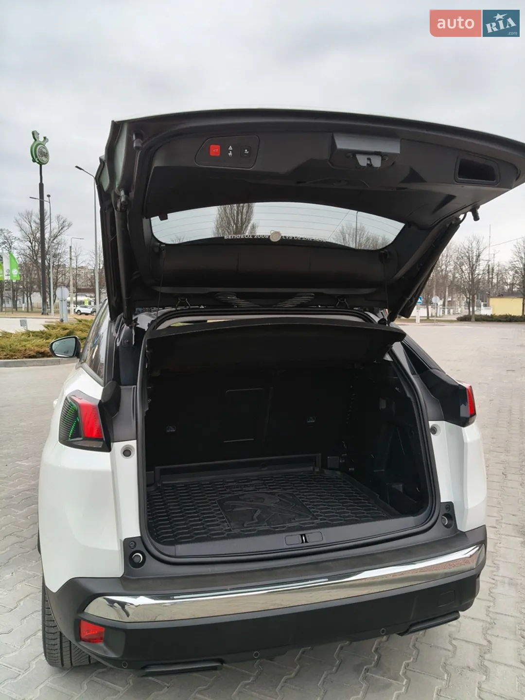 Peugeot 3008, 2017