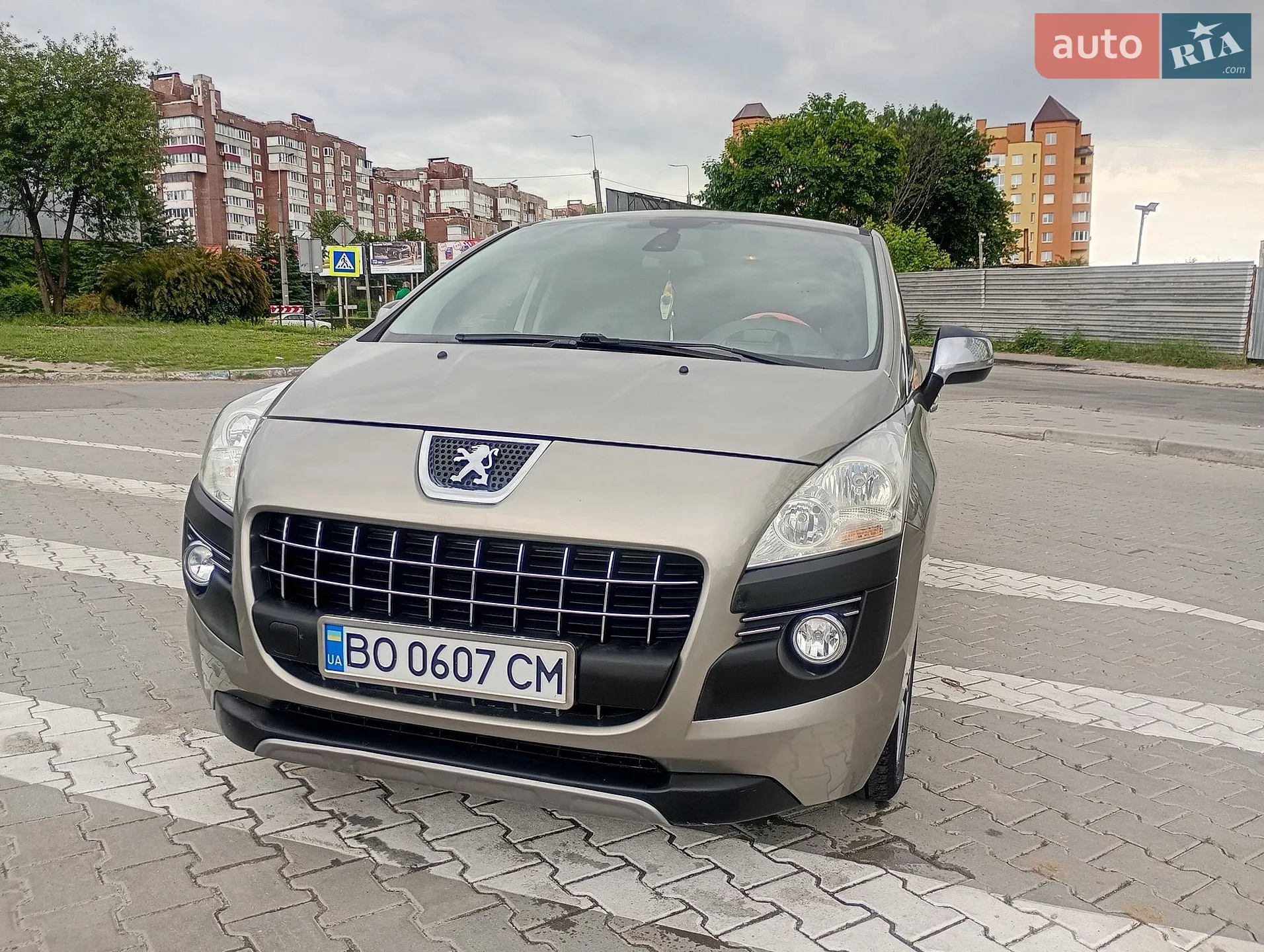 Peugeot 3008, 2011