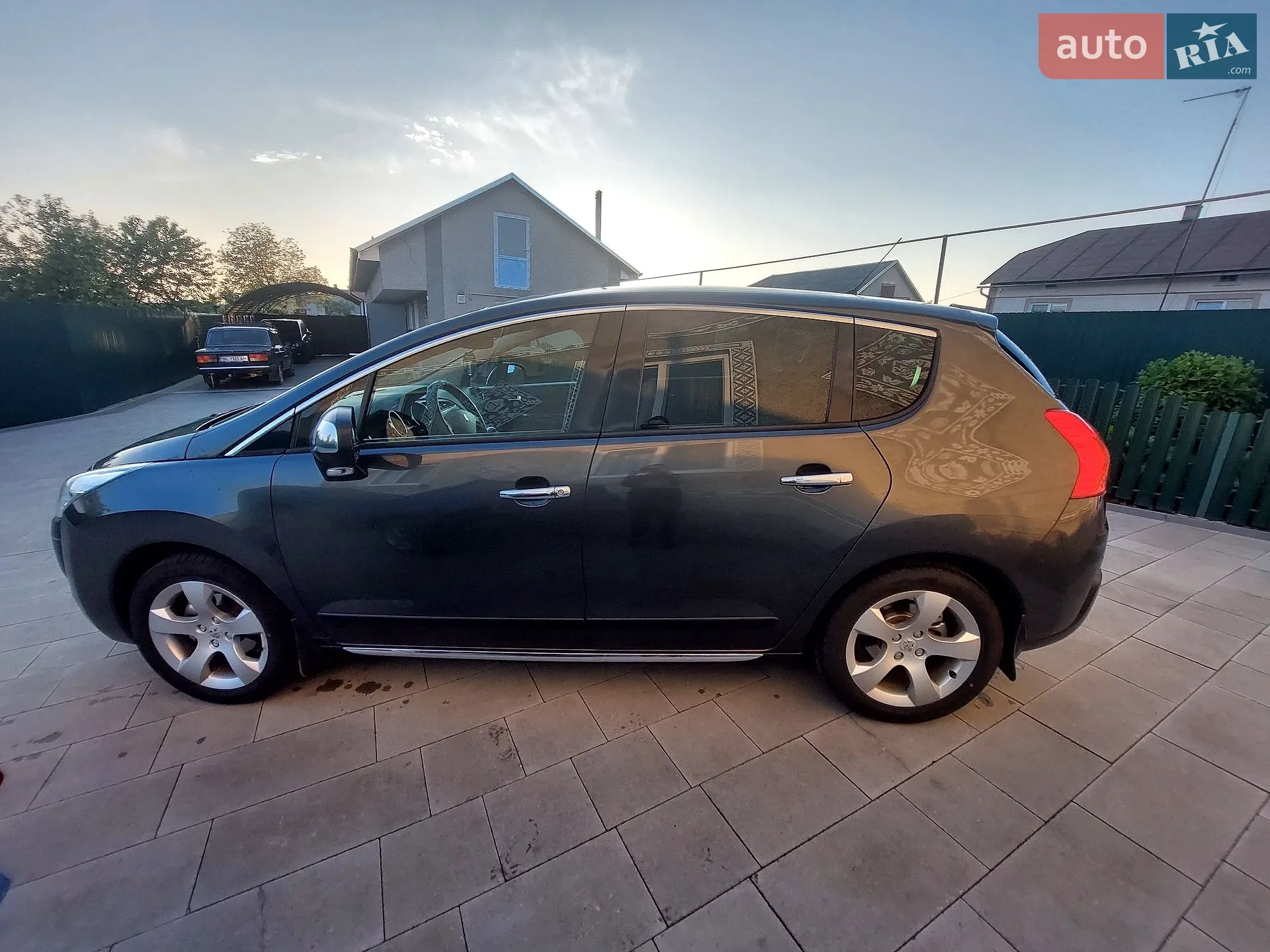 Peugeot 3008, 2012