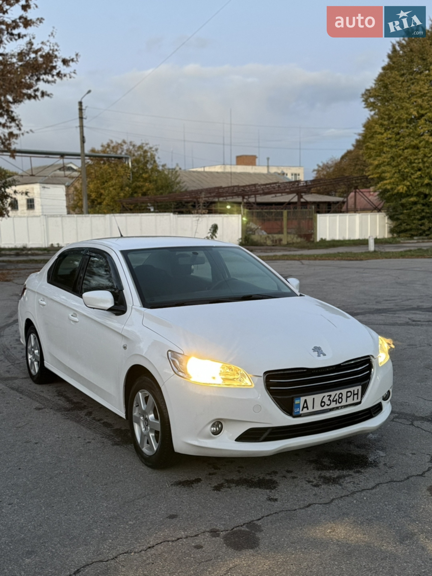 Peugeot 301, 2016