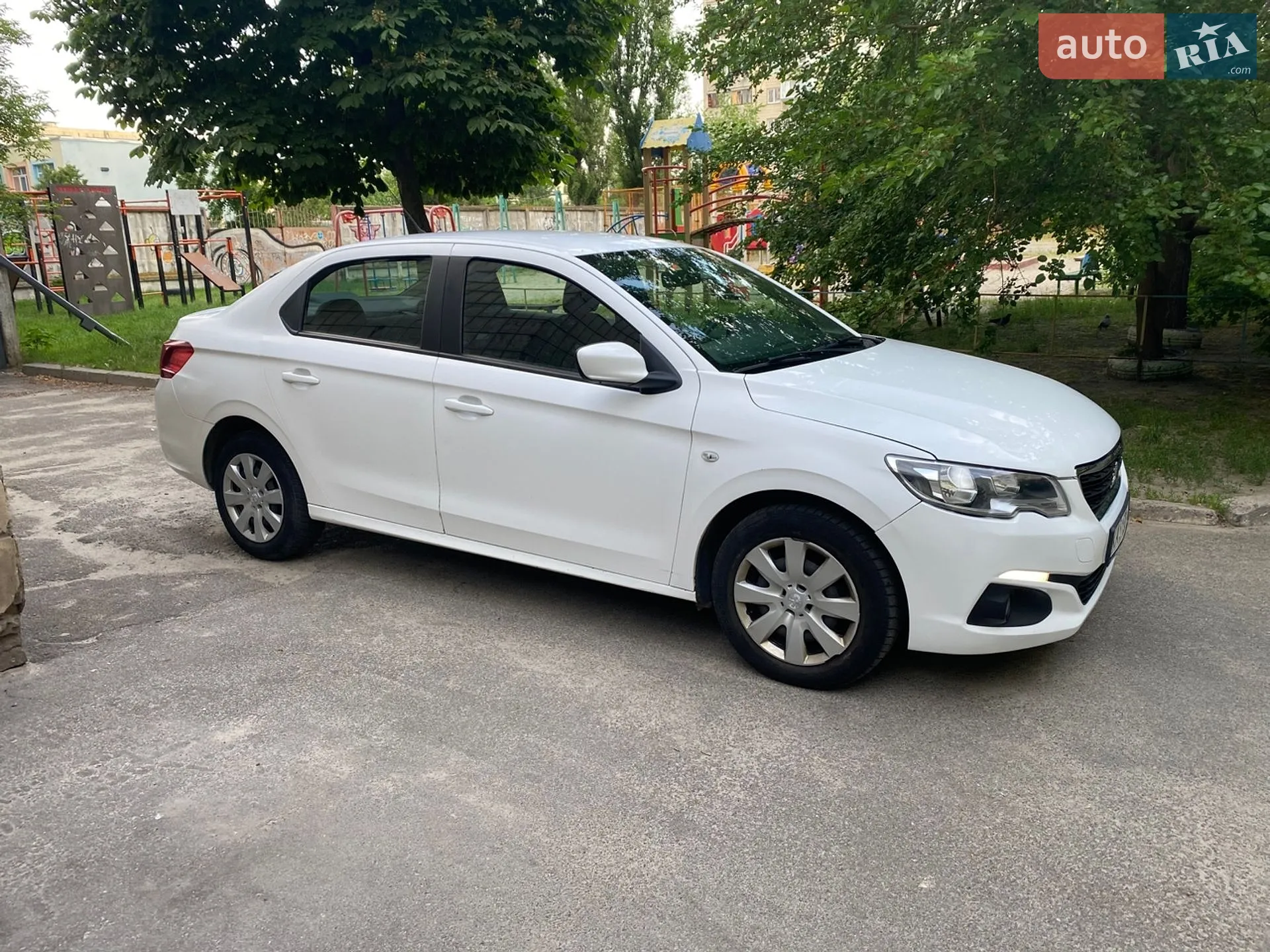Peugeot 301, 2018