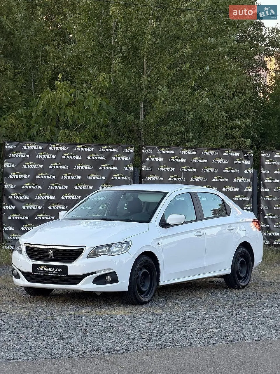 Peugeot 301, 2017