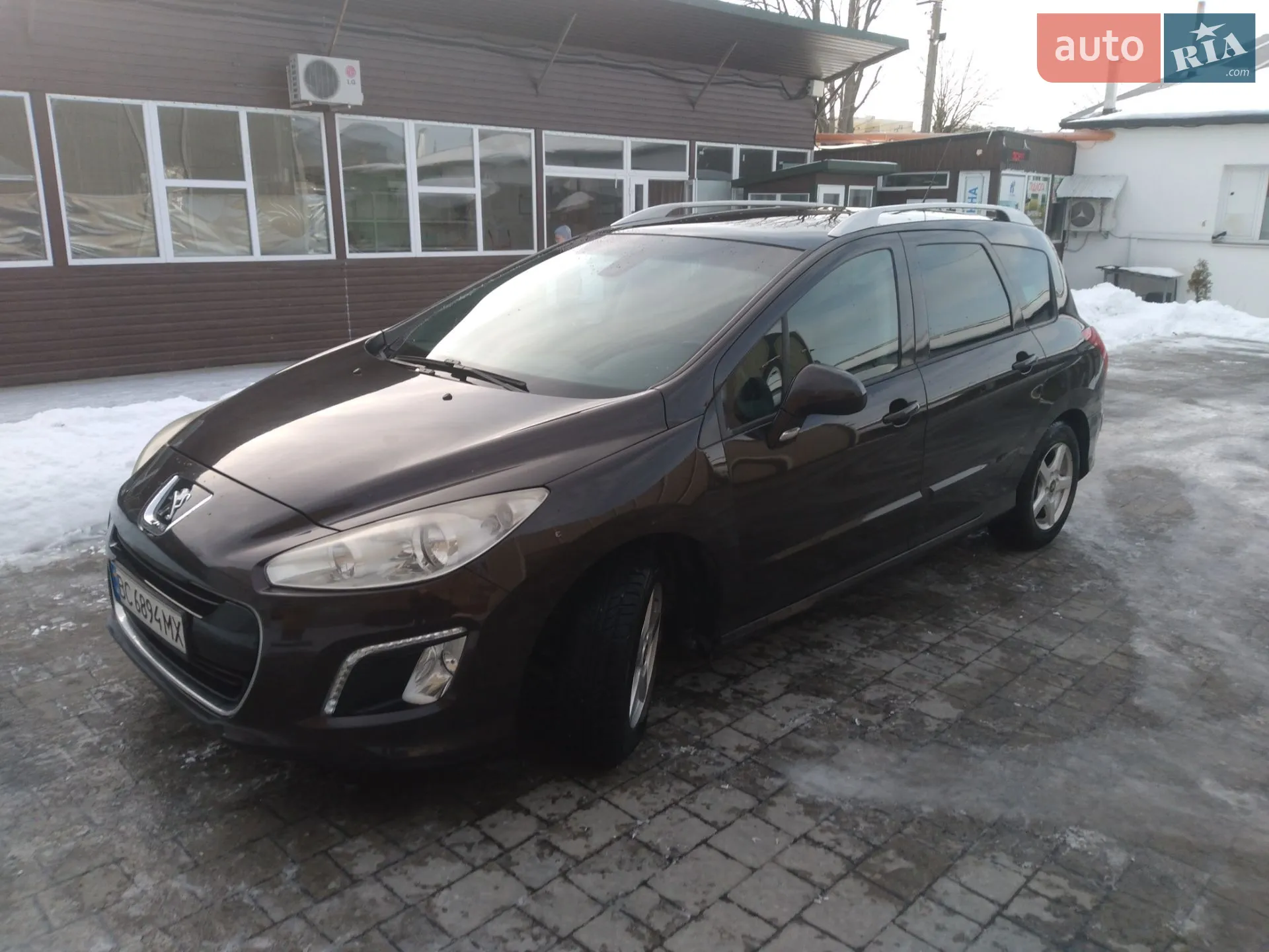 Peugeot 308, 2011