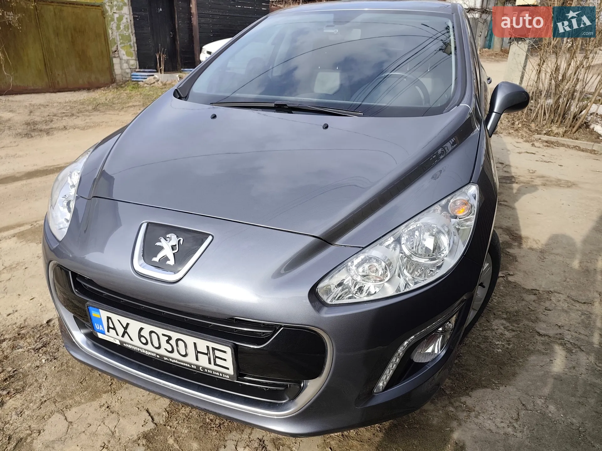 Peugeot 308, 2011