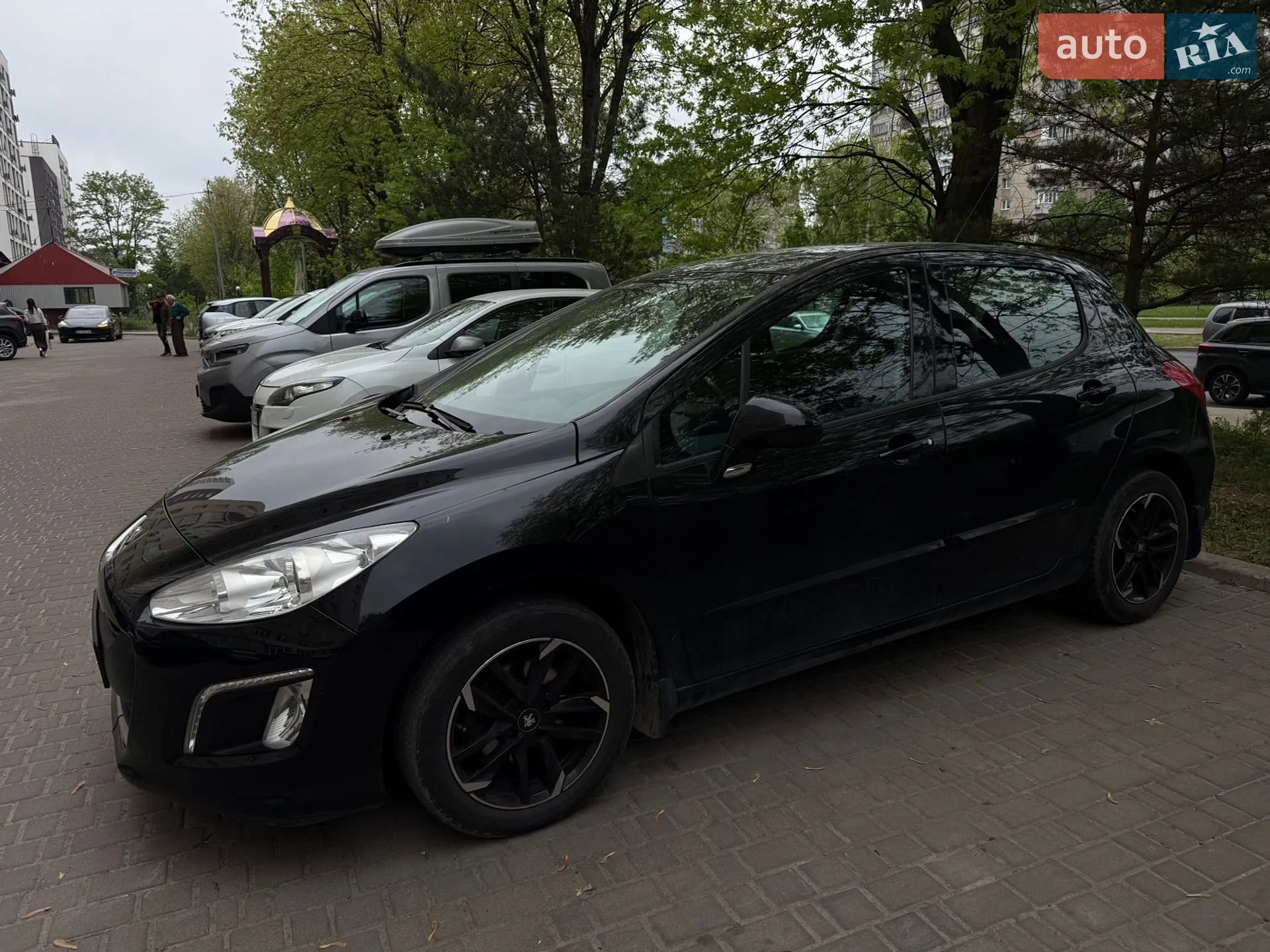 Peugeot 308, 2011