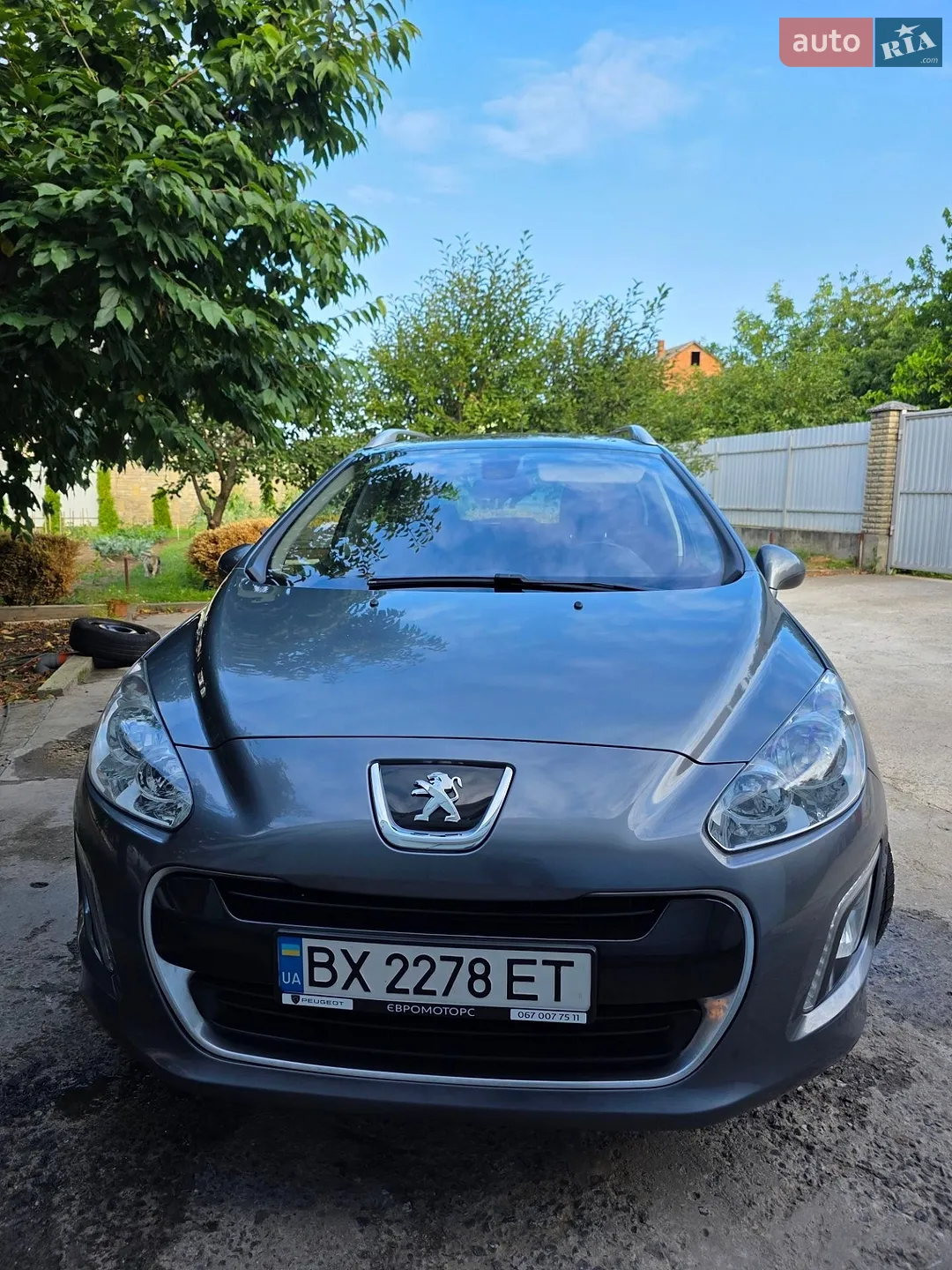 Peugeot 308, 2011