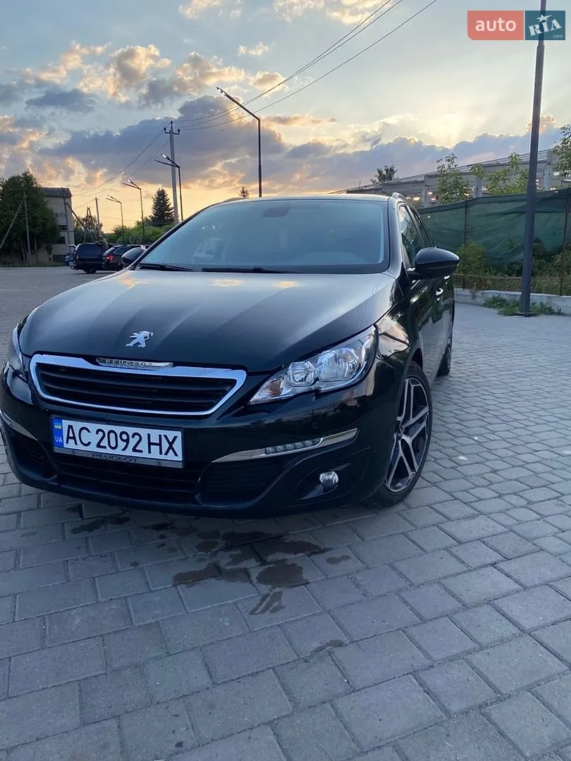 Peugeot 308, 2015