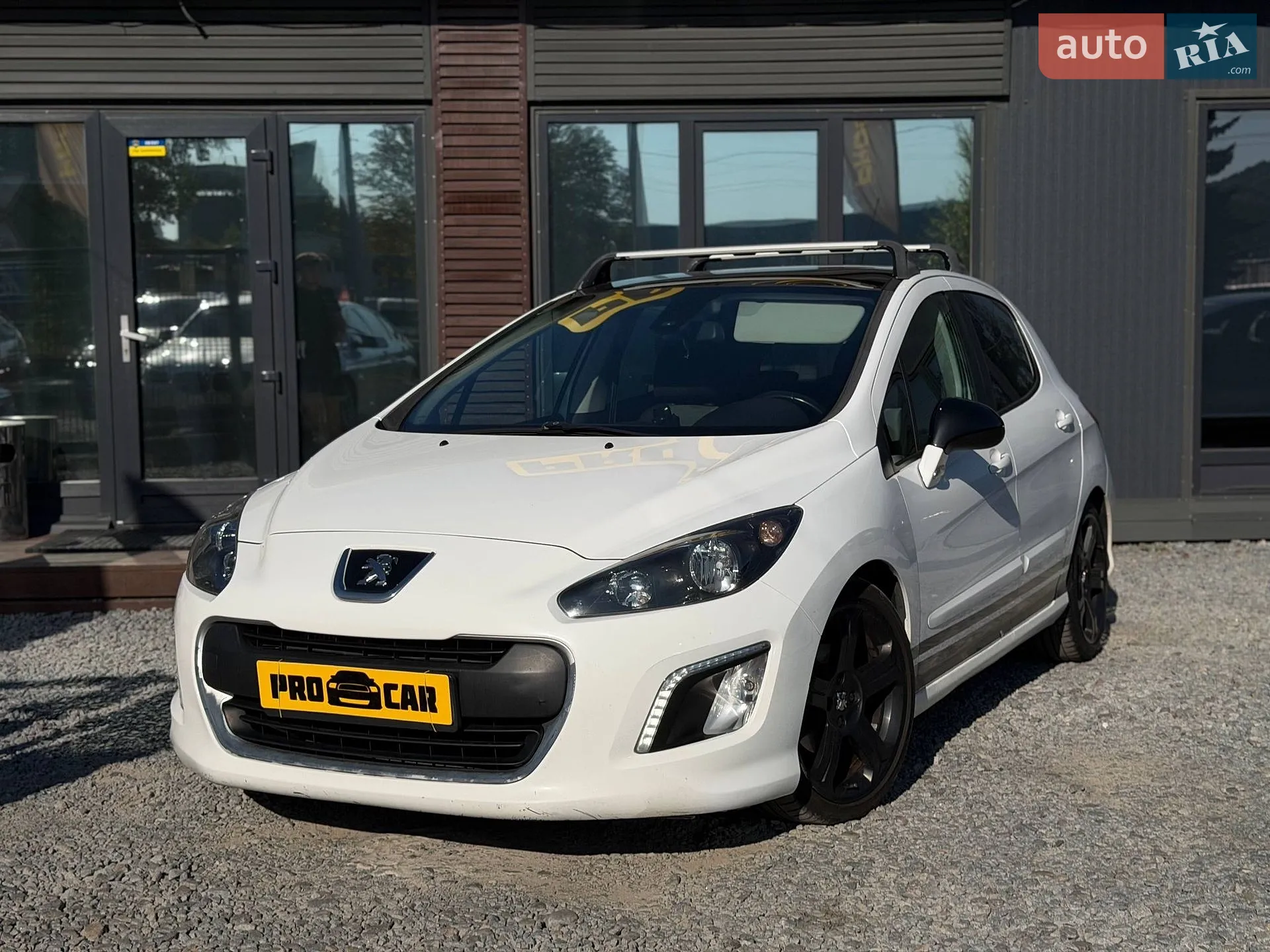 Peugeot 308, 2011