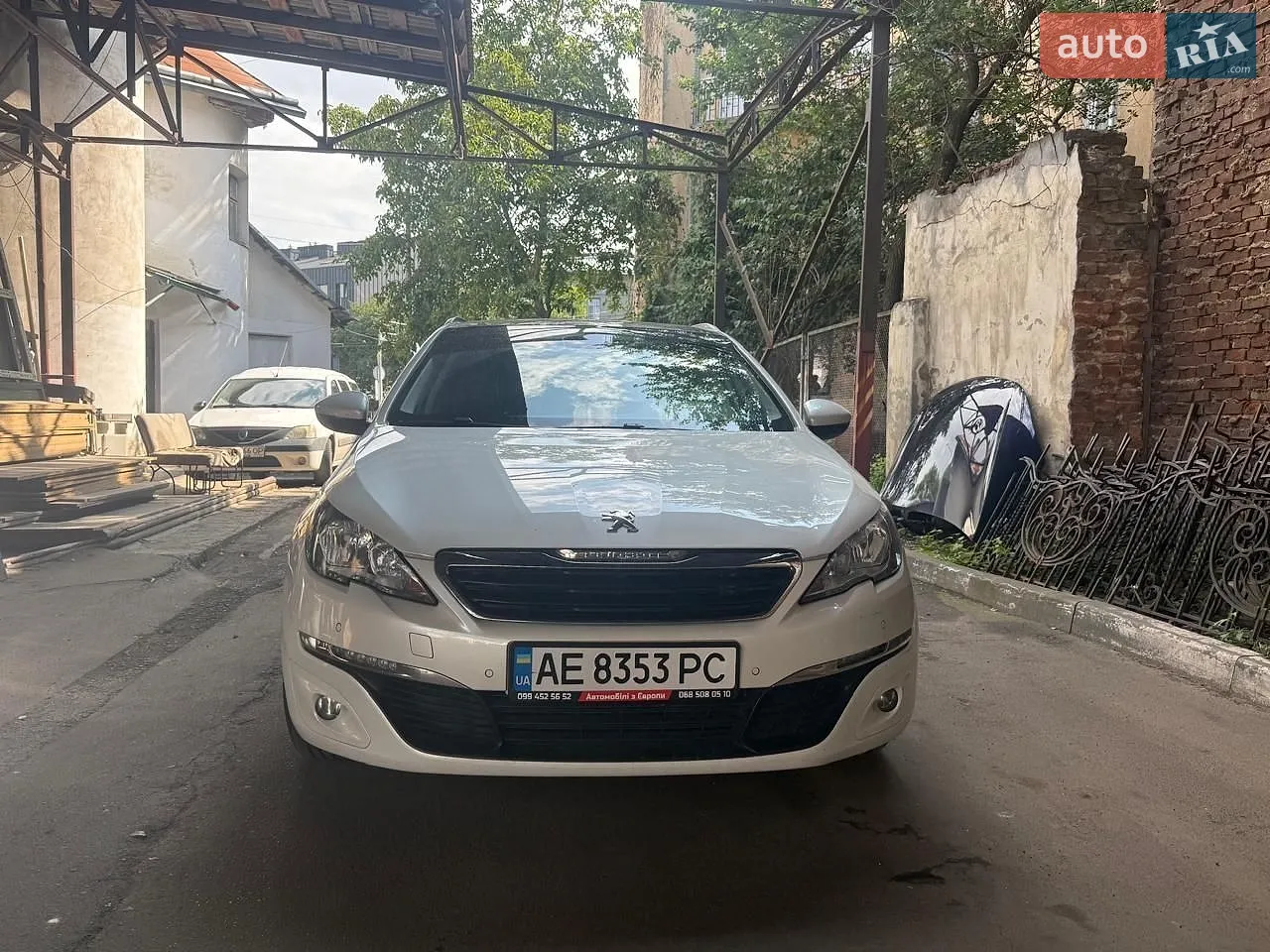 Peugeot 308, 2015