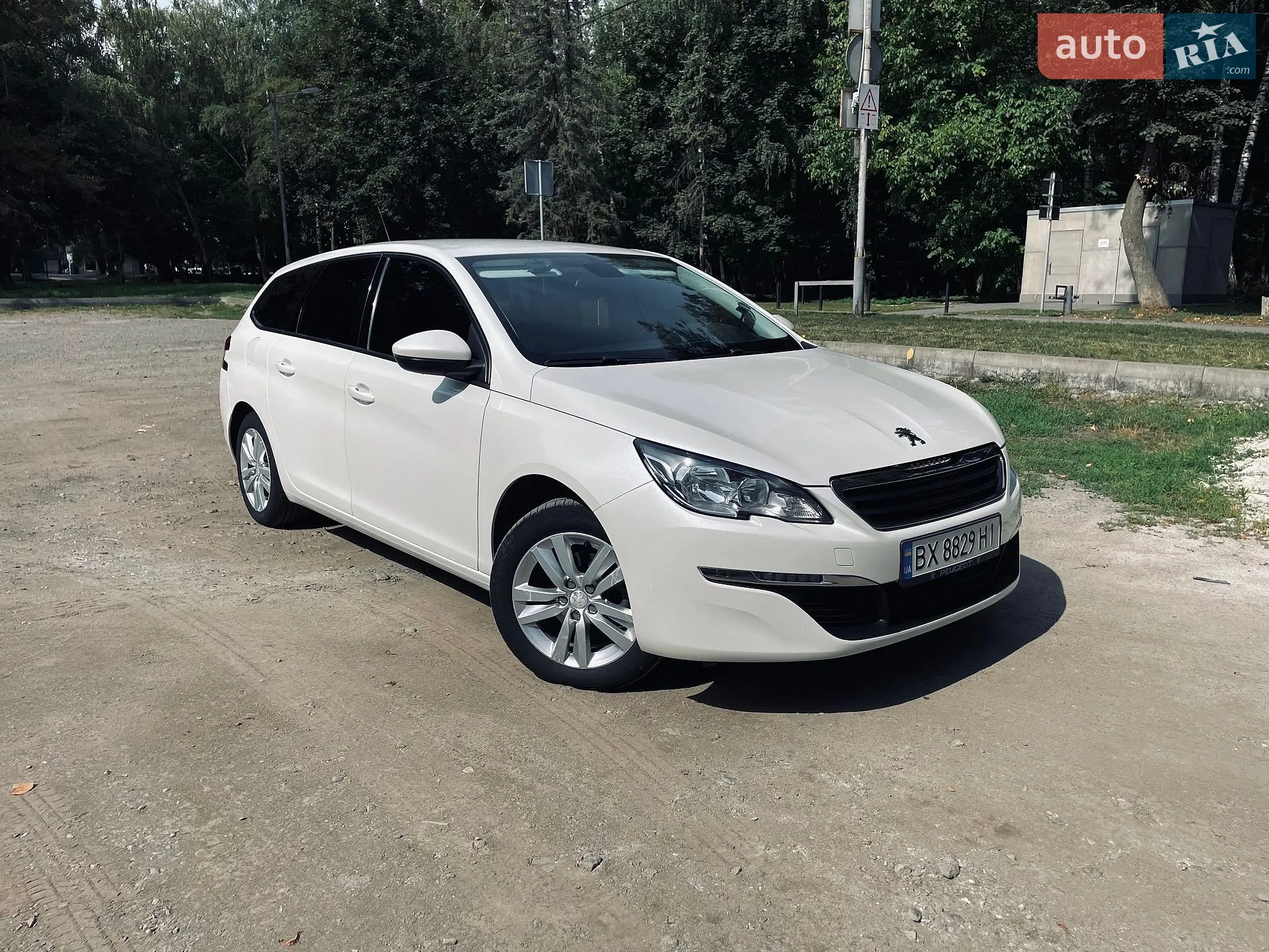 Peugeot 308, 2015