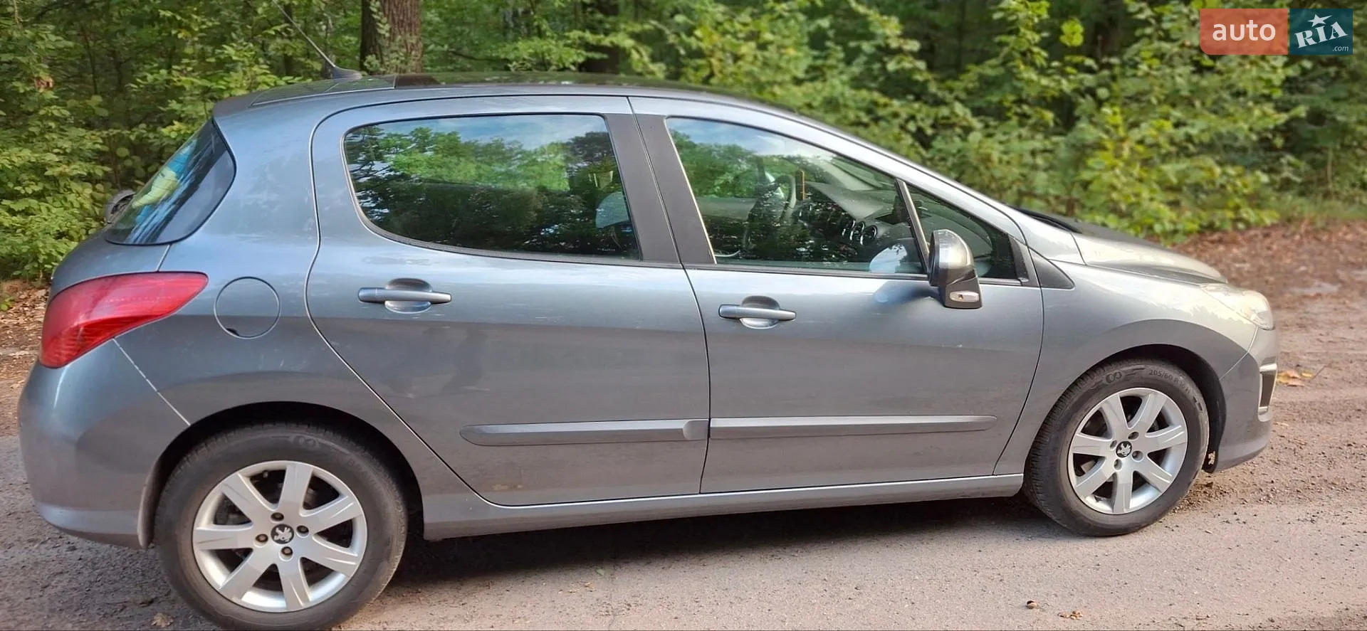 Peugeot 308, 2011