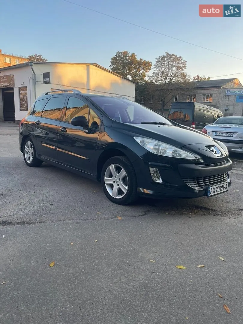 Peugeot 308, 2010