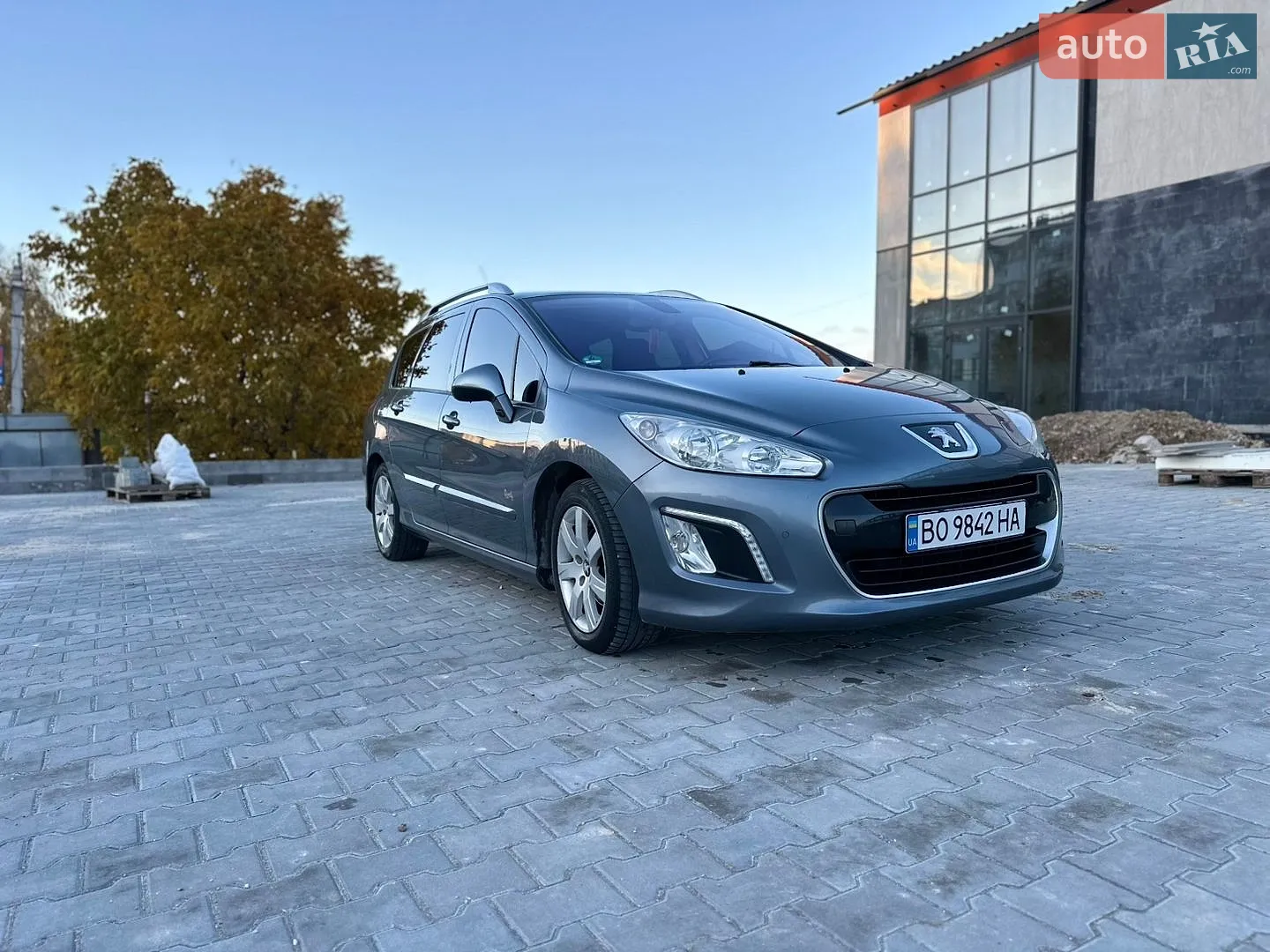 Peugeot 308, 2011