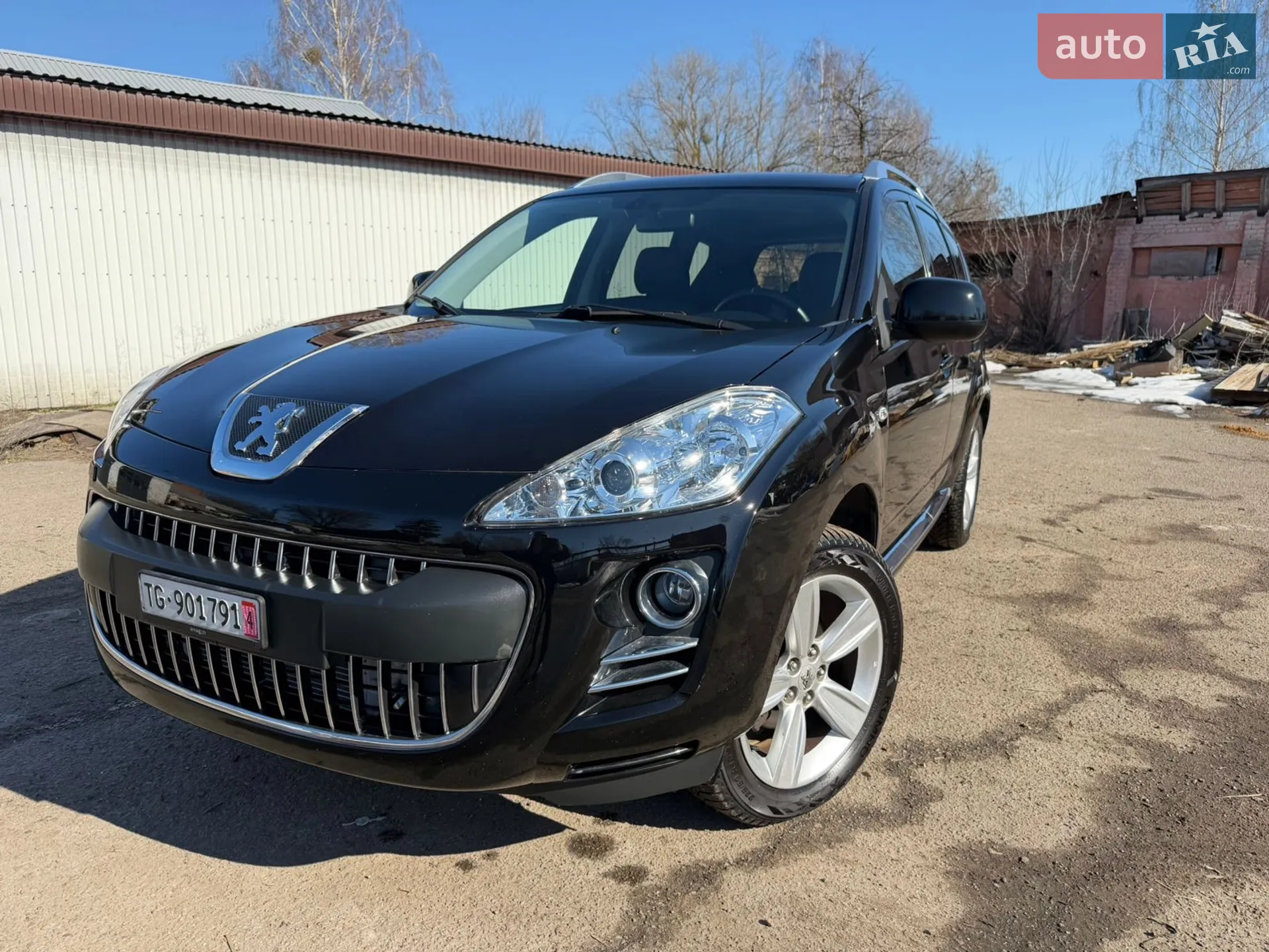 Peugeot 4007, 2010