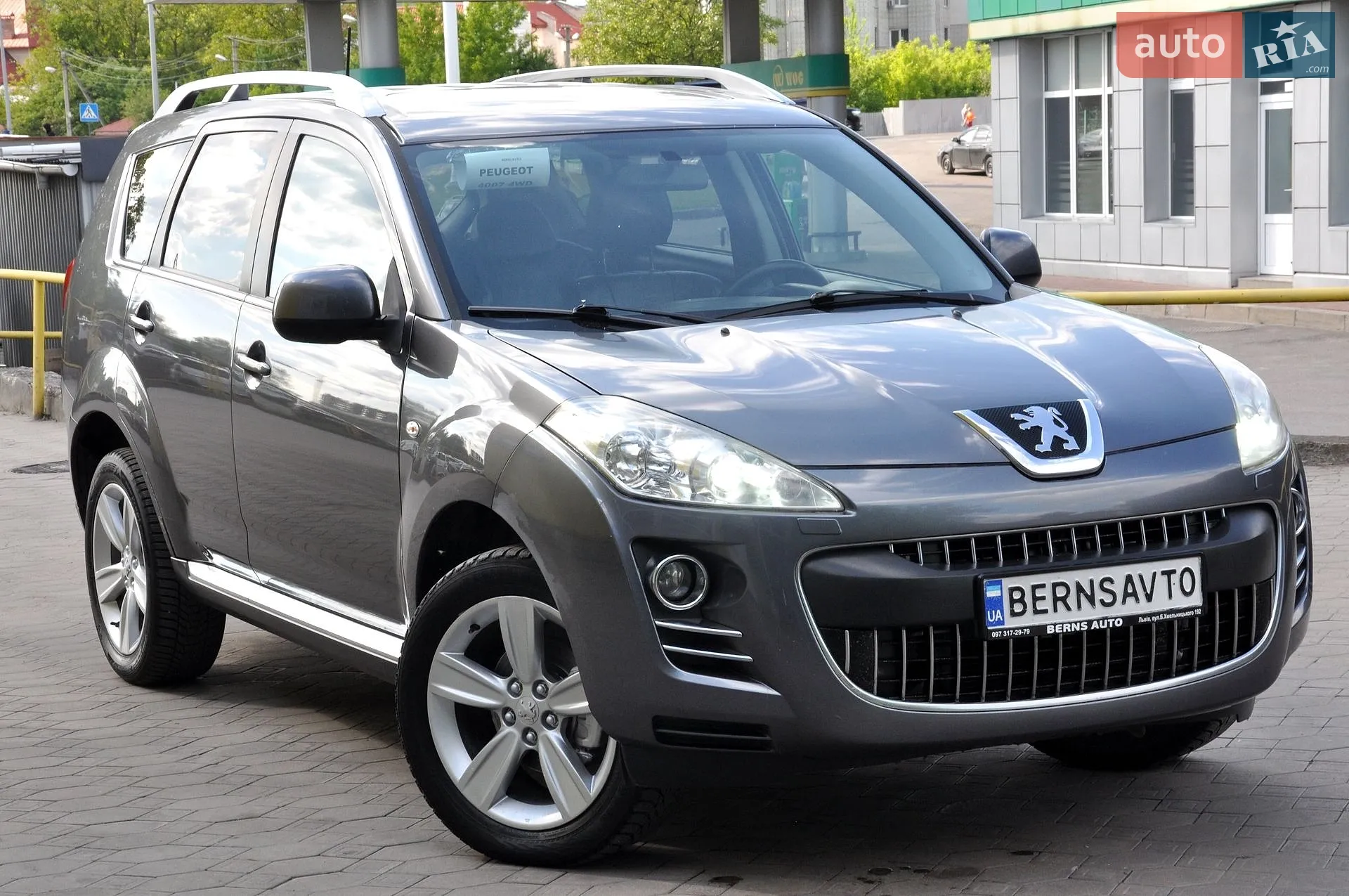 Peugeot 4007, 2009