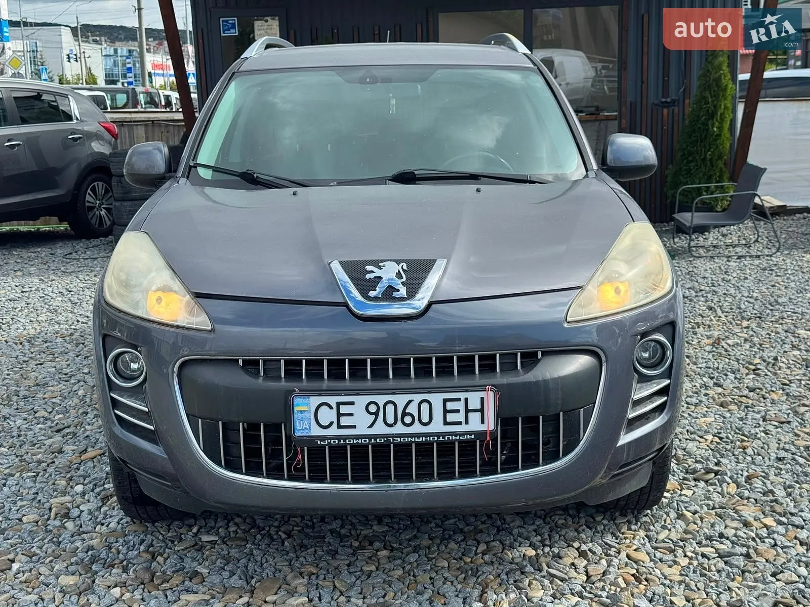 Peugeot 4007, 2010