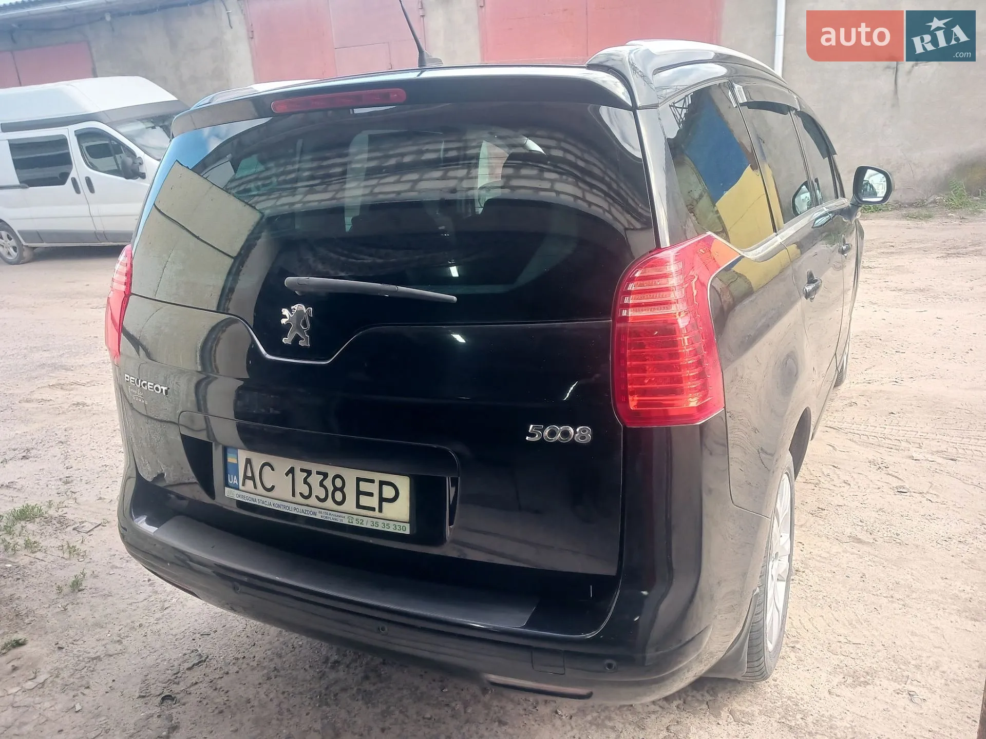Peugeot 5008, 2010