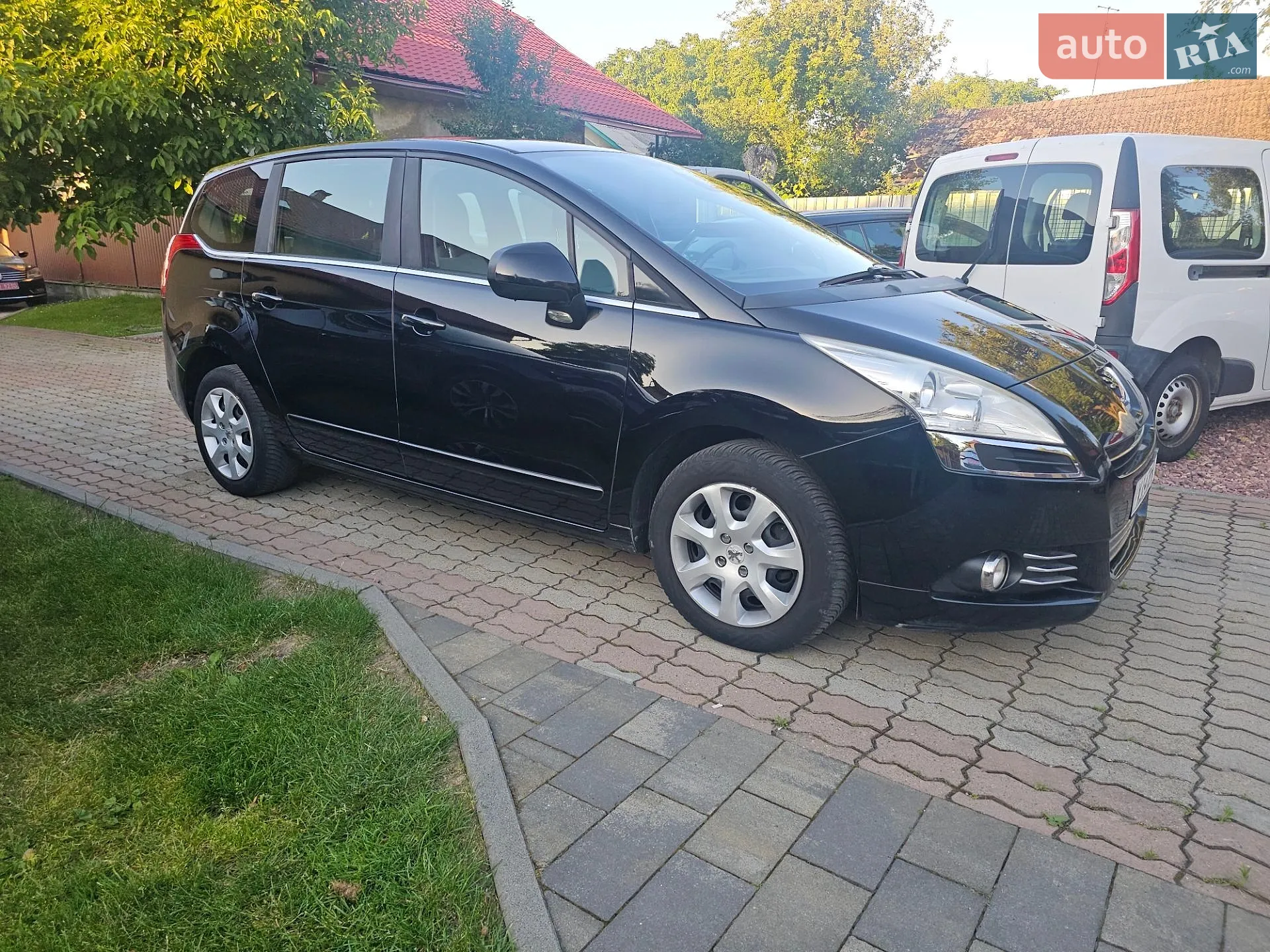 Peugeot 5008, 2013