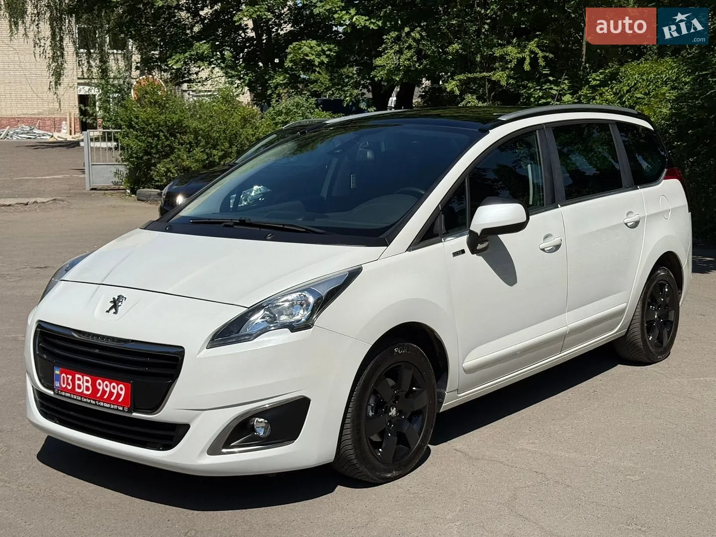 Peugeot 5008, 2015