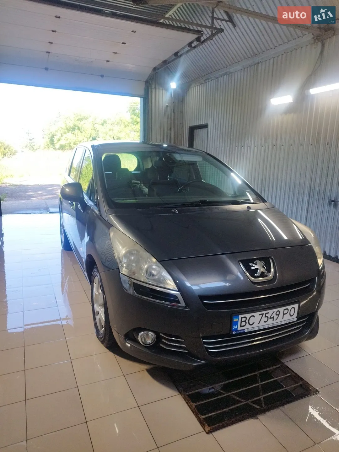 Peugeot 5008, 2009