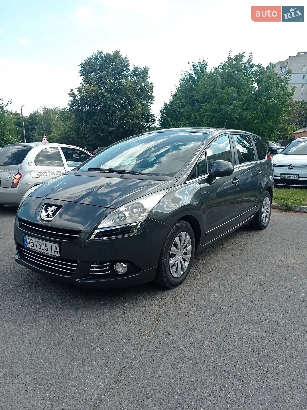 Peugeot 5008, 2010
