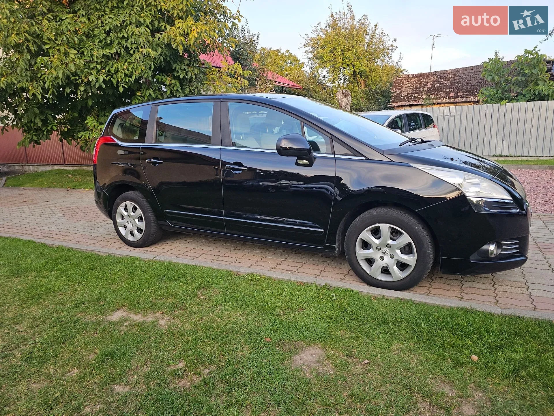 Peugeot 5008, 2013