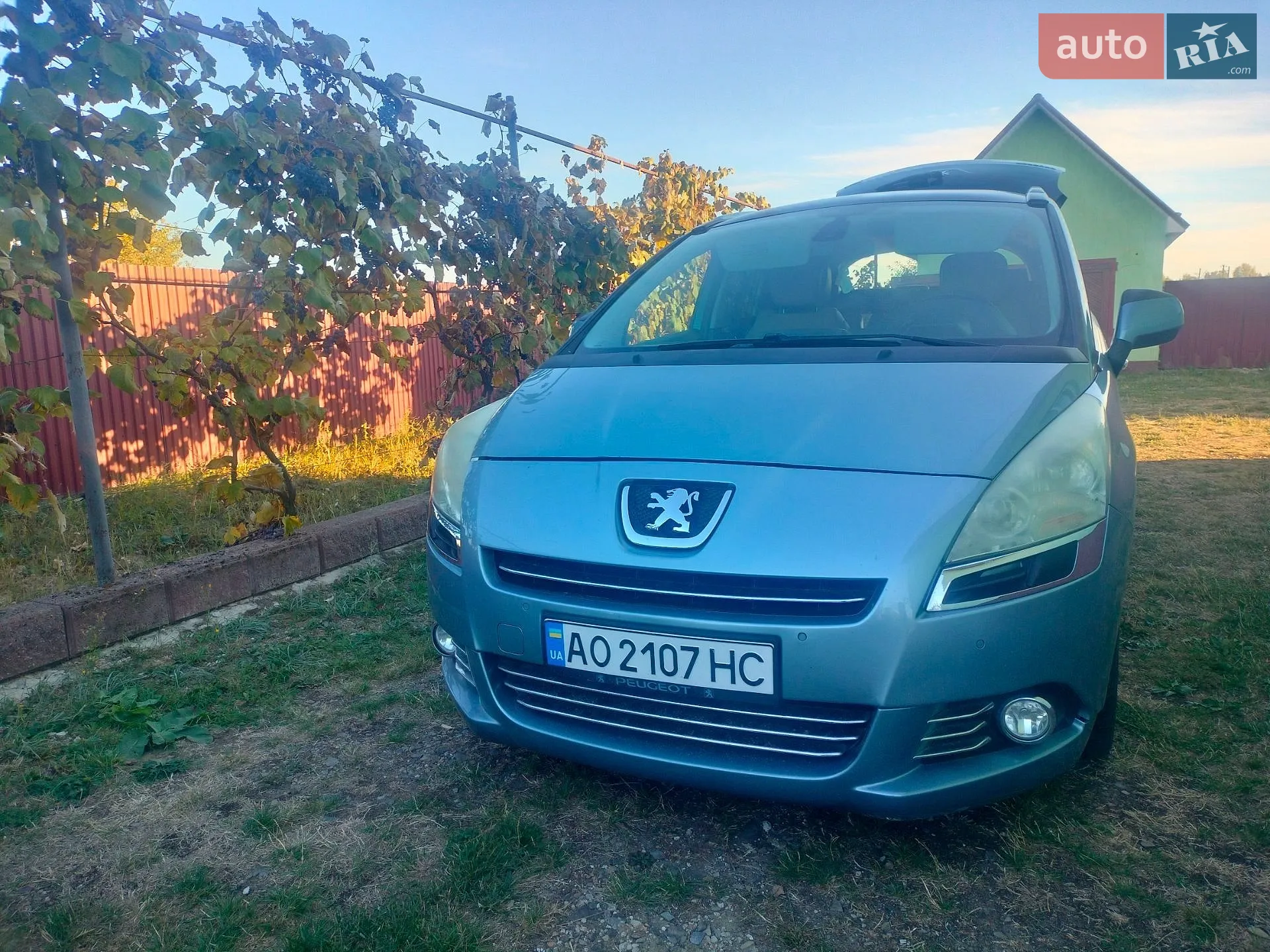 Peugeot 5008, 2010