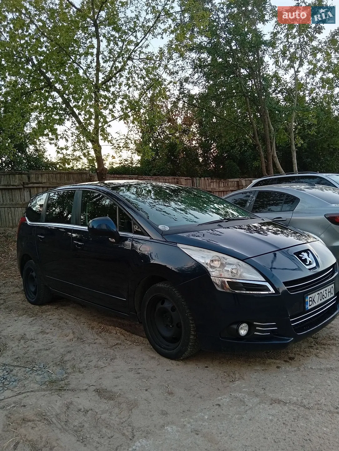 Peugeot 5008, 2010