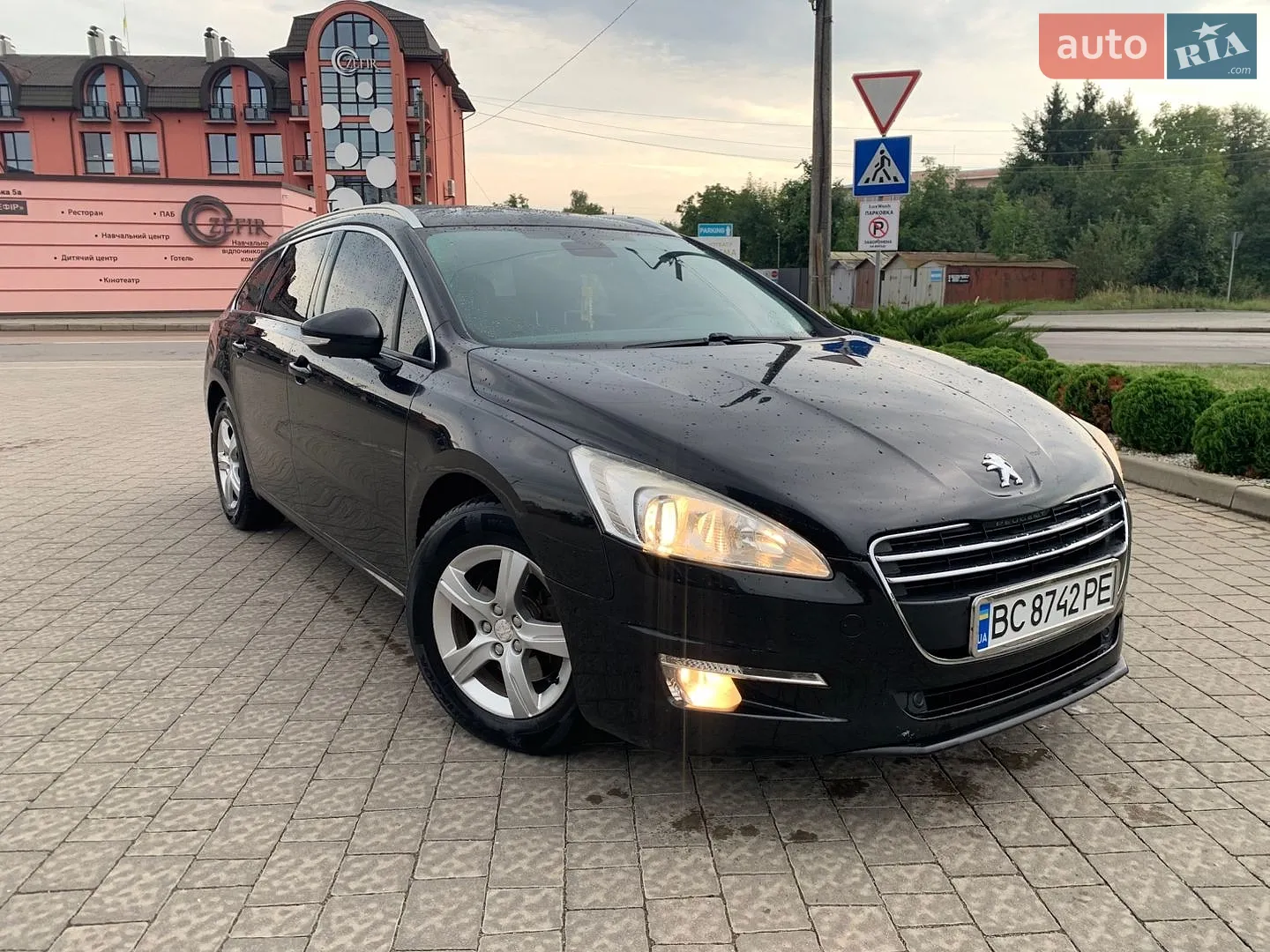 Peugeot 508, 2011