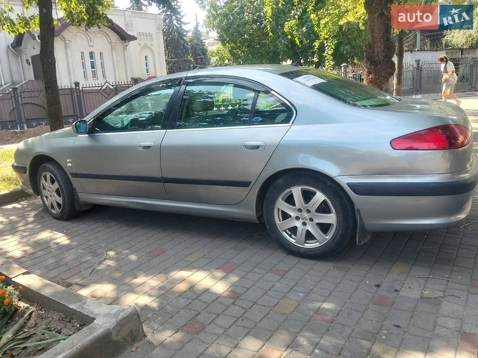 Peugeot 607, 2000