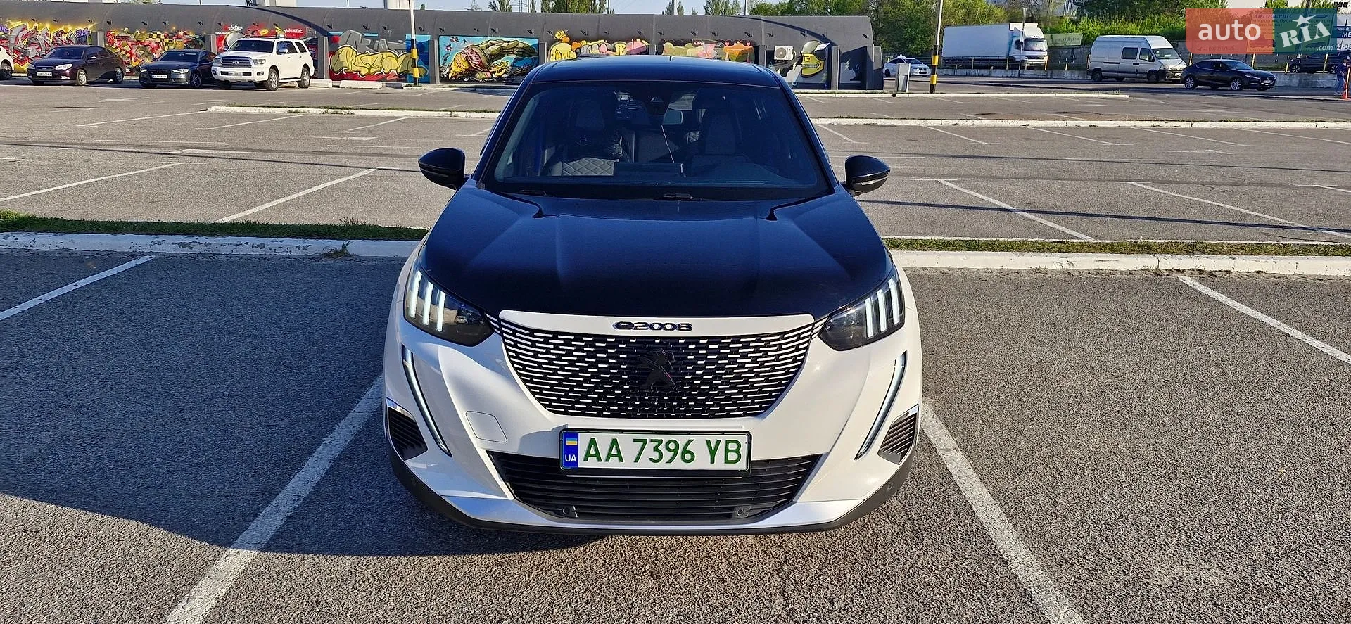 Peugeot e-2008, 2021