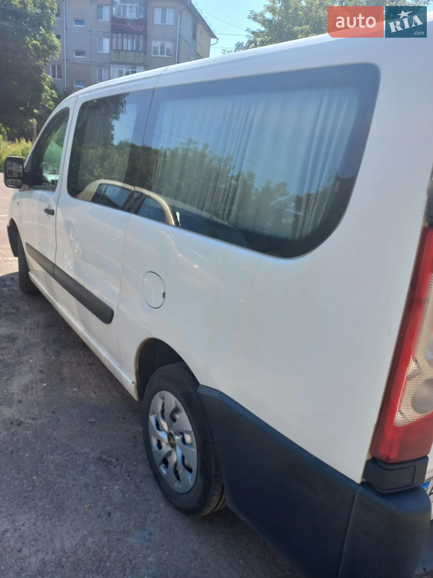 Peugeot Expert 2013 — 1