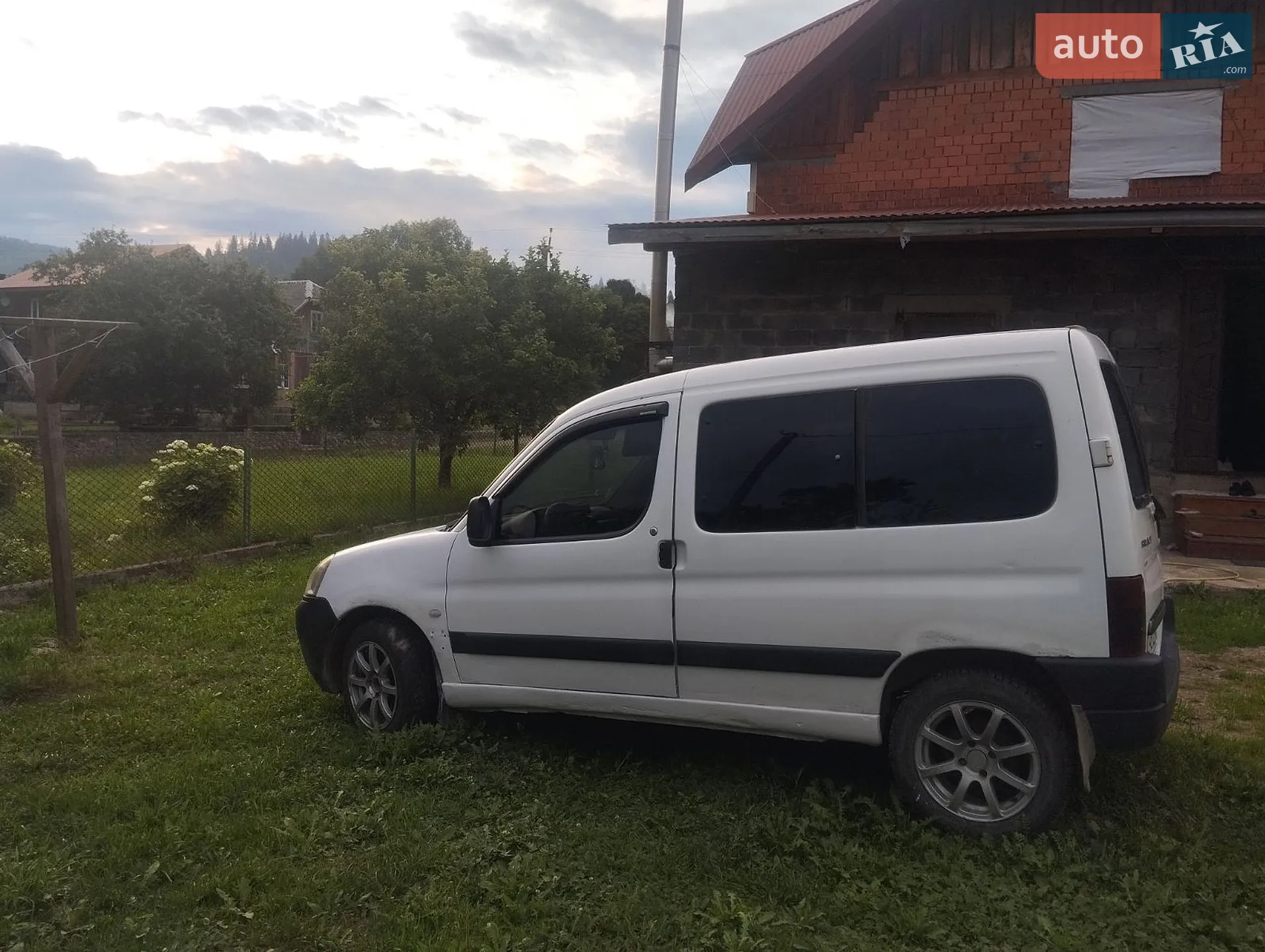 Peugeot Partner, 2004