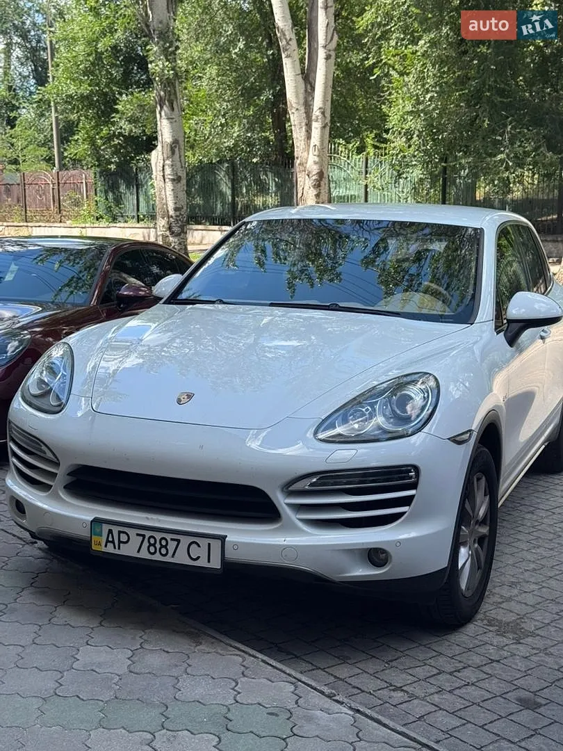 Porsche Cayenne, 2013
